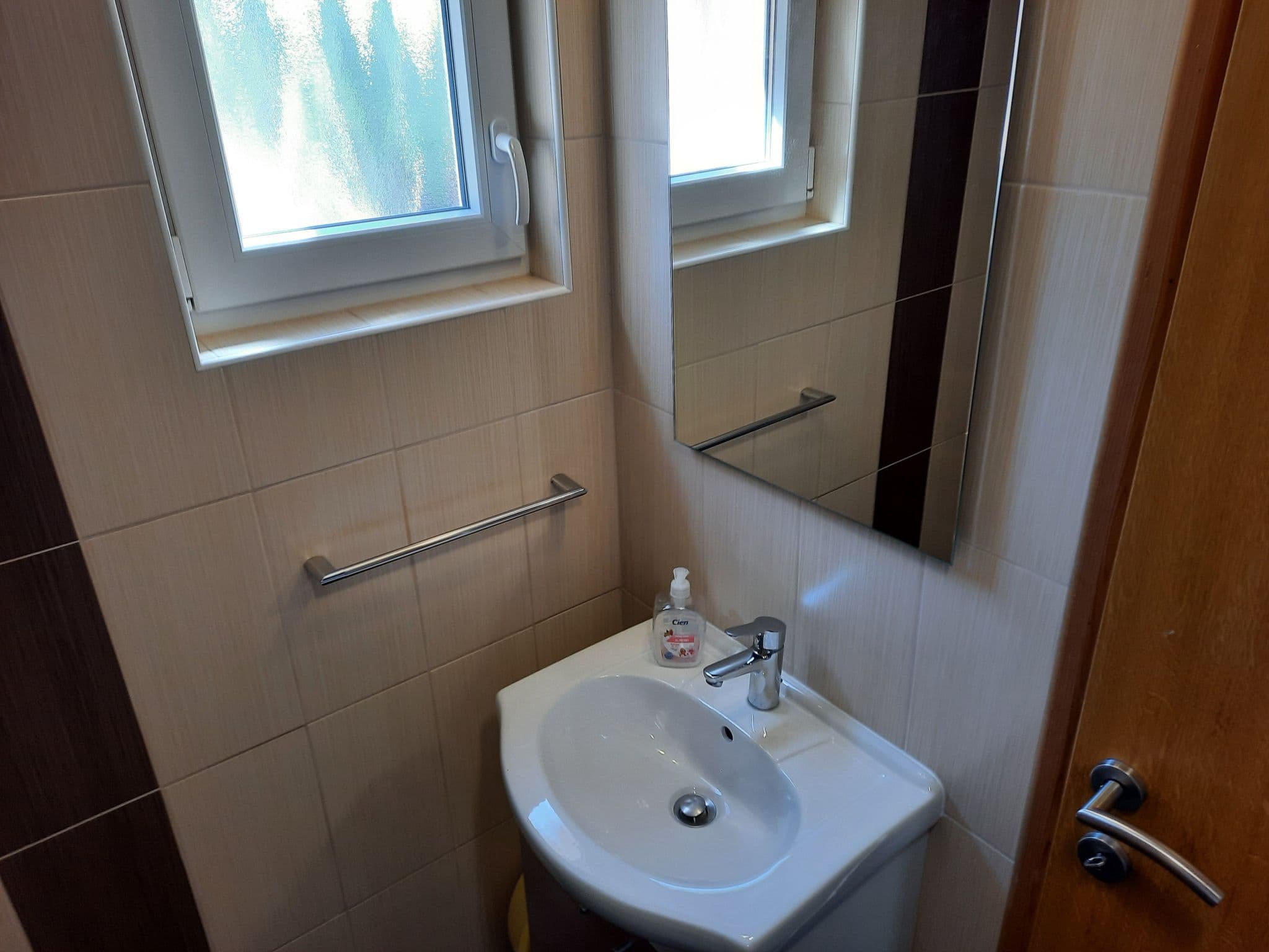 Gallery Image 18