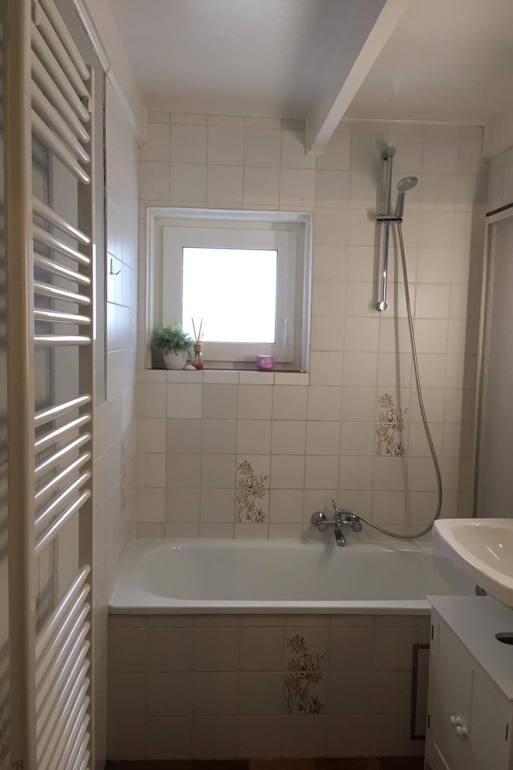 Gallery Image 16
