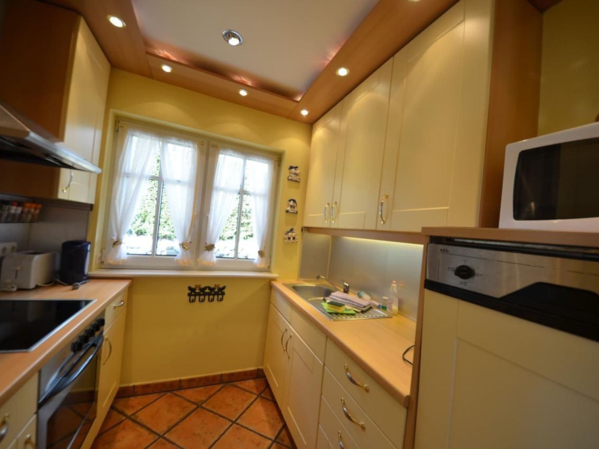 Gallery Image 38