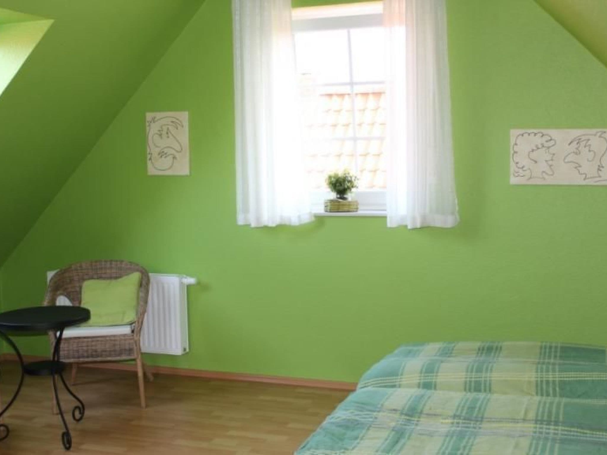 Gallery Image 15