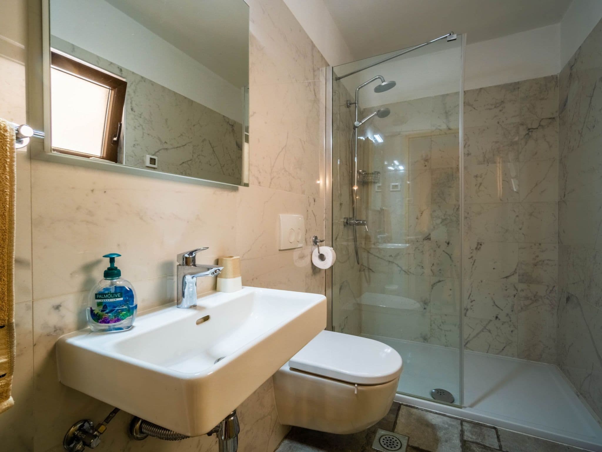 Bathroom / Wellness