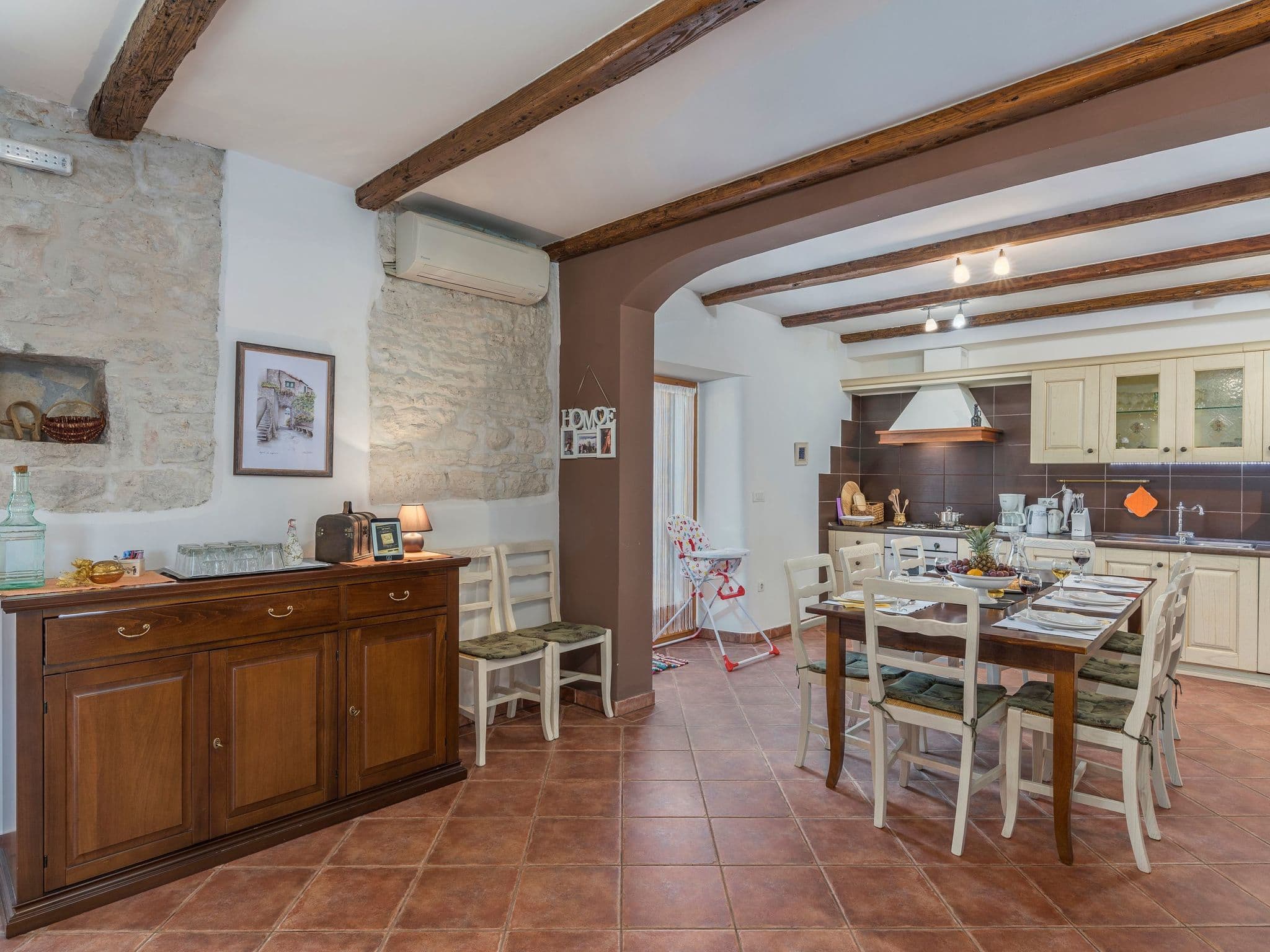 Kitchen / Dining Room