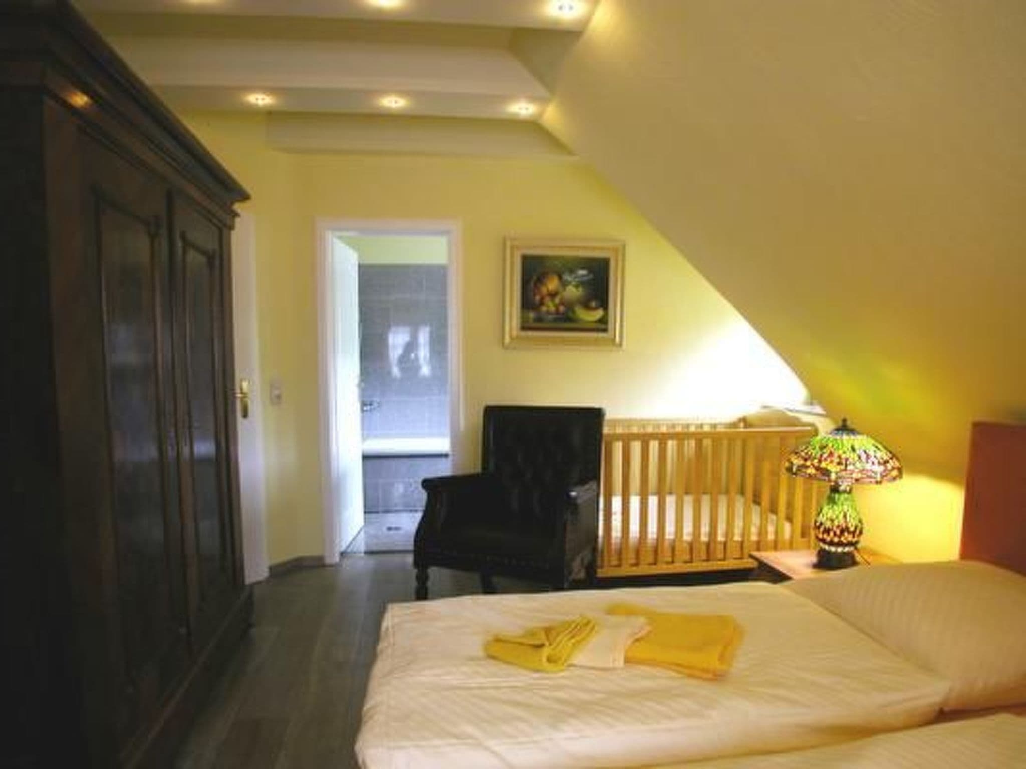 Gallery Image 12