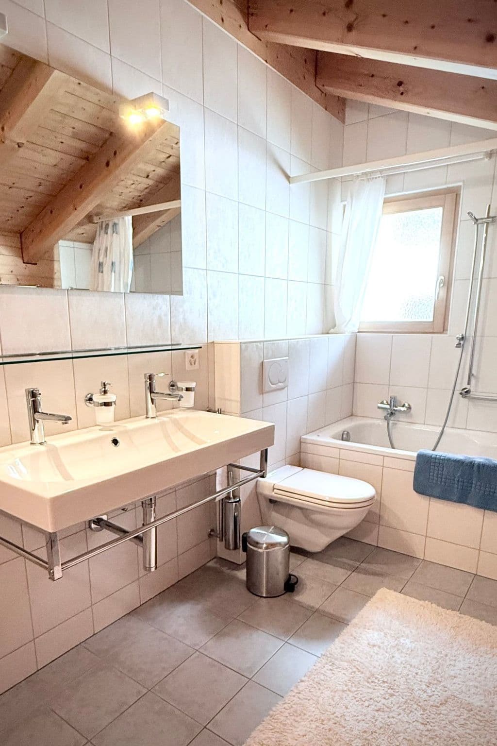 Gallery Image 9