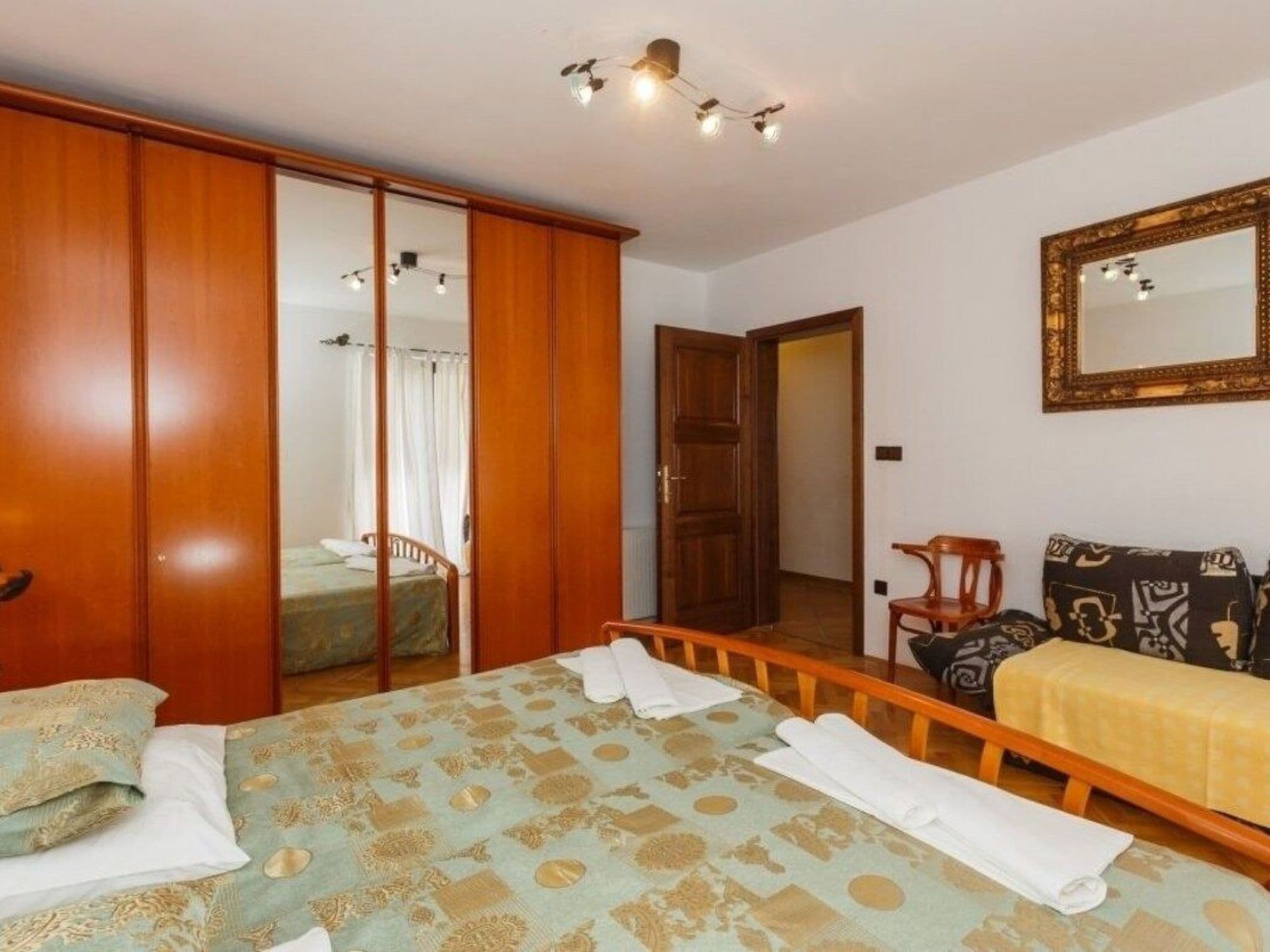 Gallery Image 24