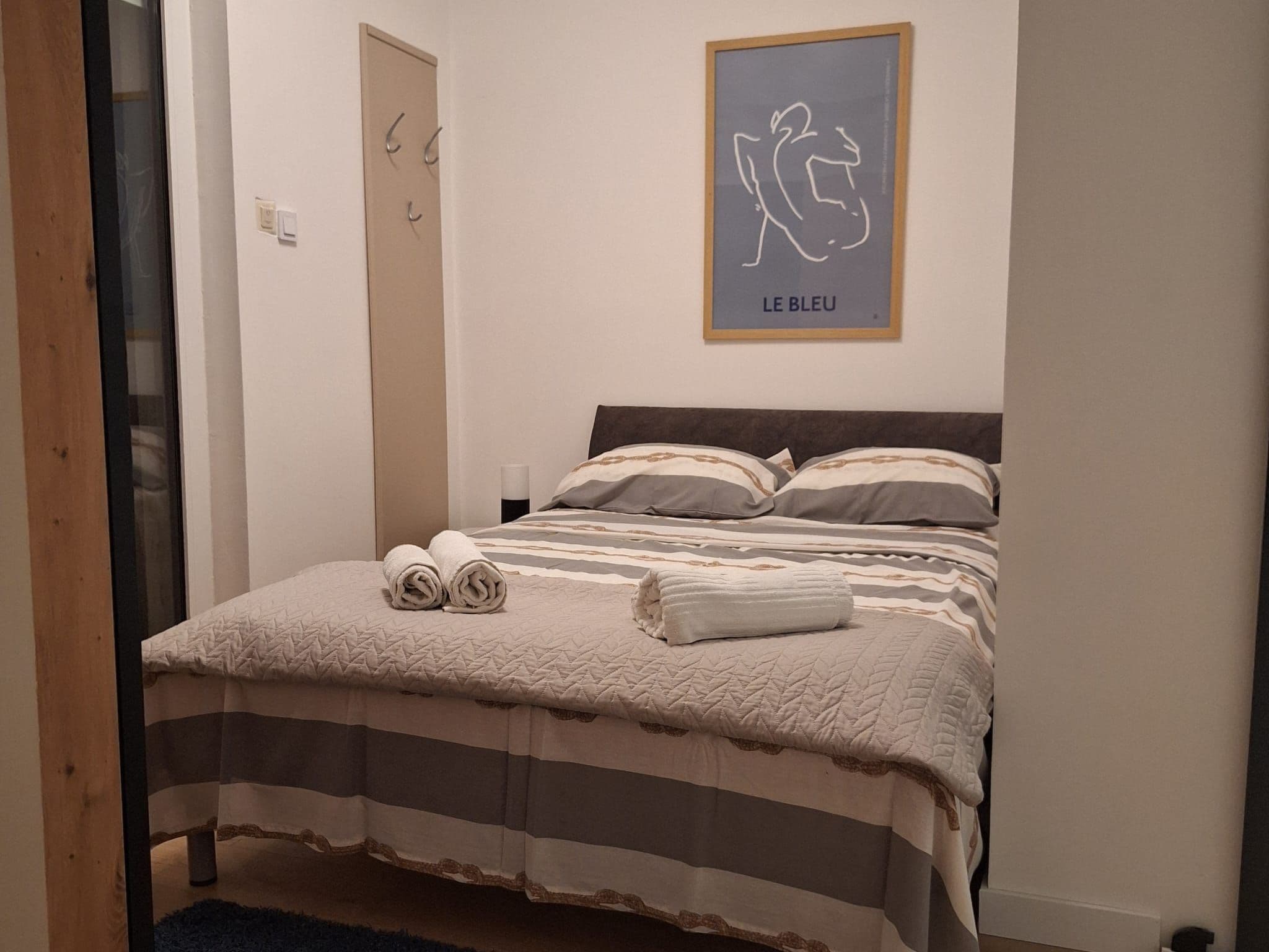Gallery Image 15