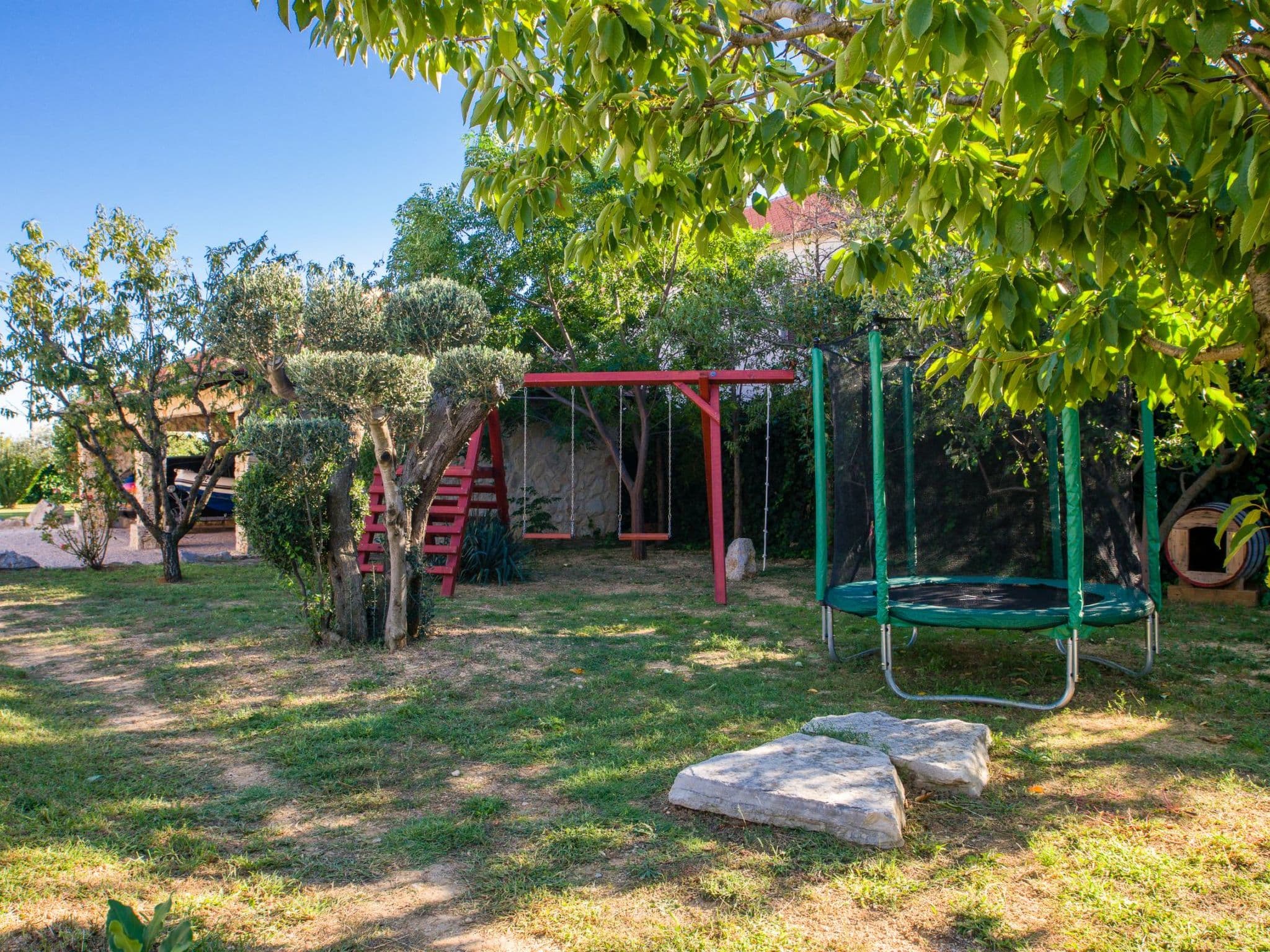 Gallery Image 14