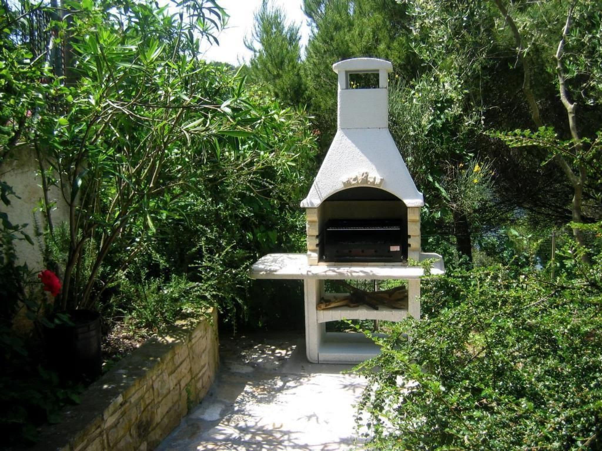 Gallery Image 16