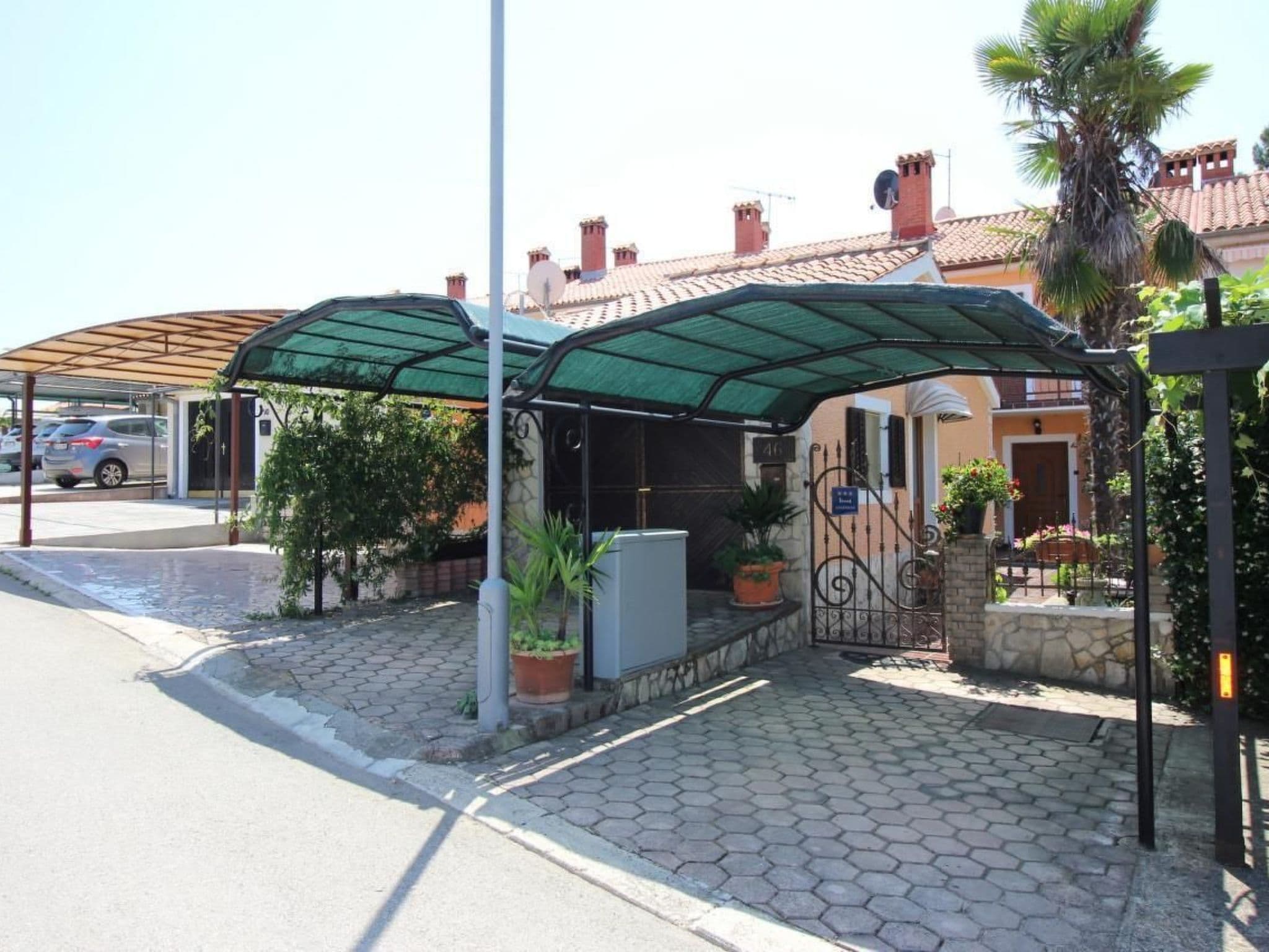 Gallery Image 27