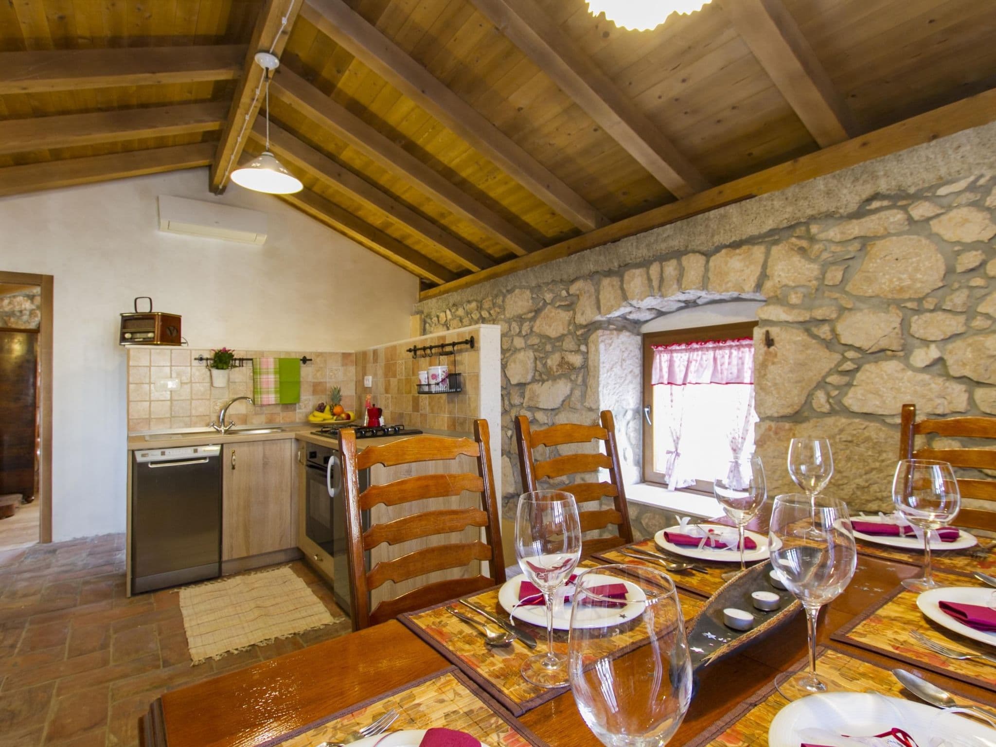 Kitchen / Dining Room