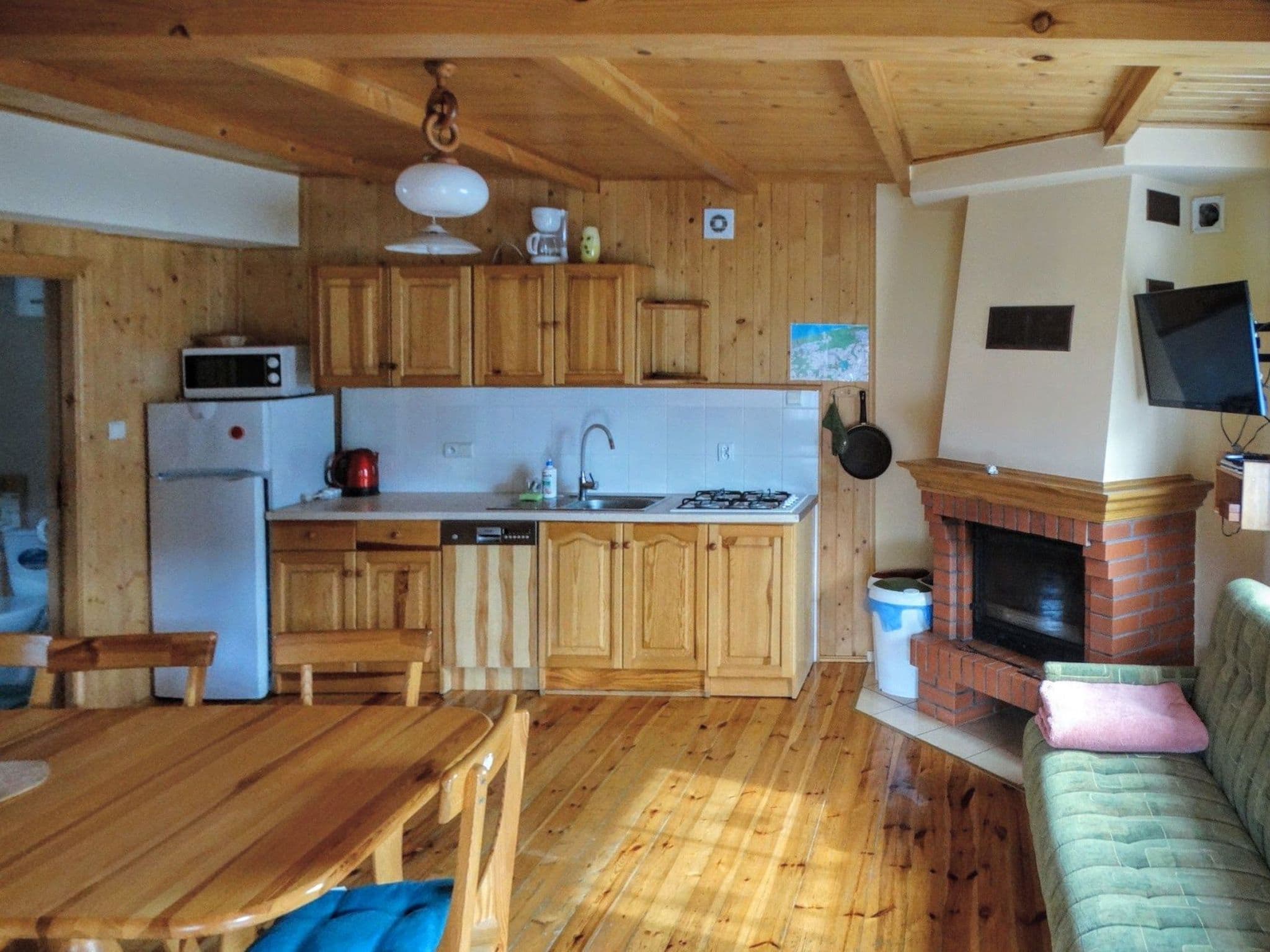 Kitchen / Dining Room