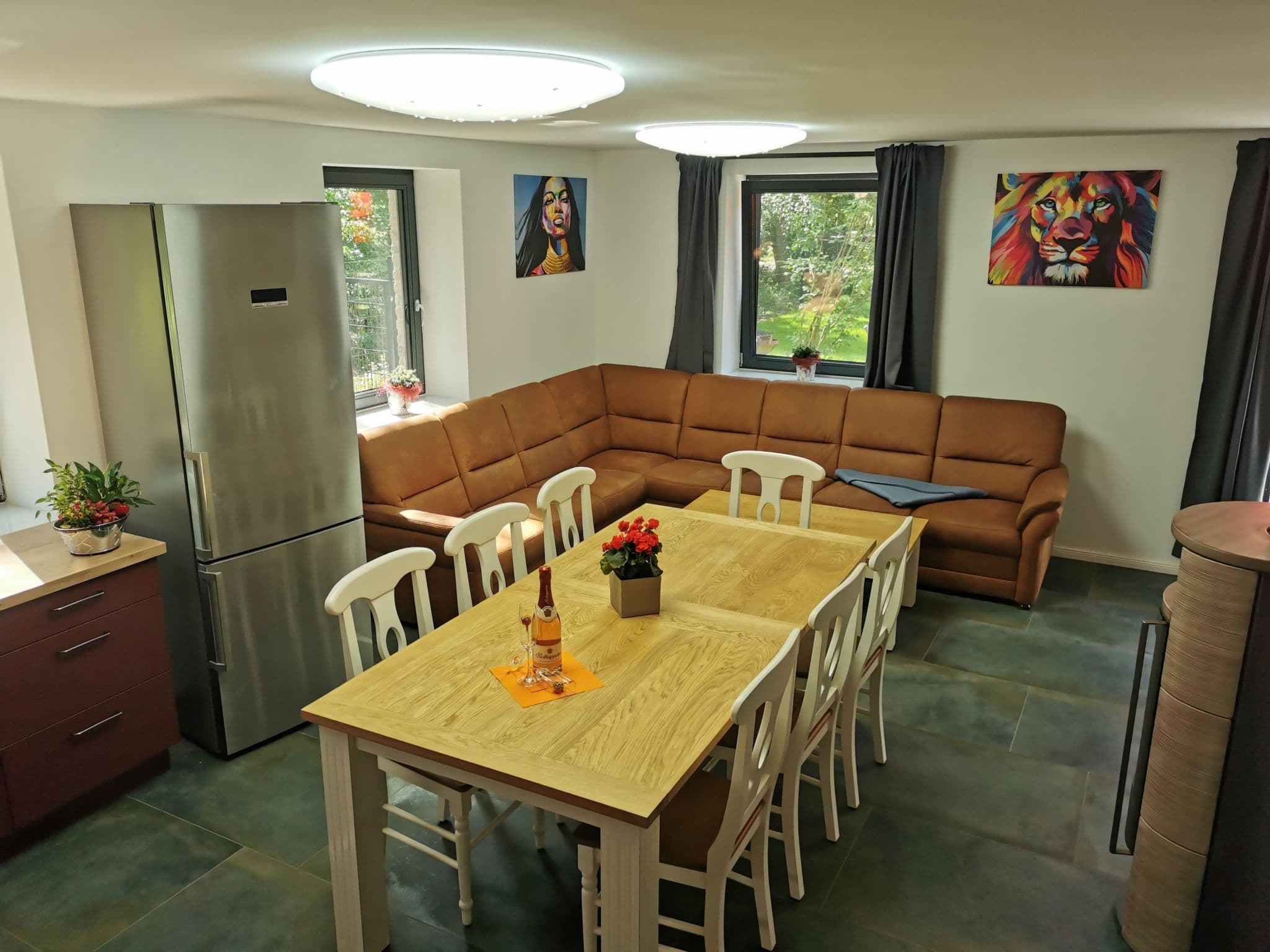 Kitchen / Dining Room