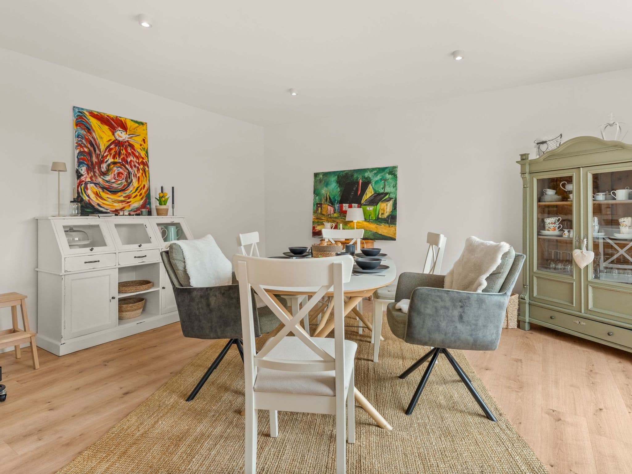 Kitchen / Dining Room