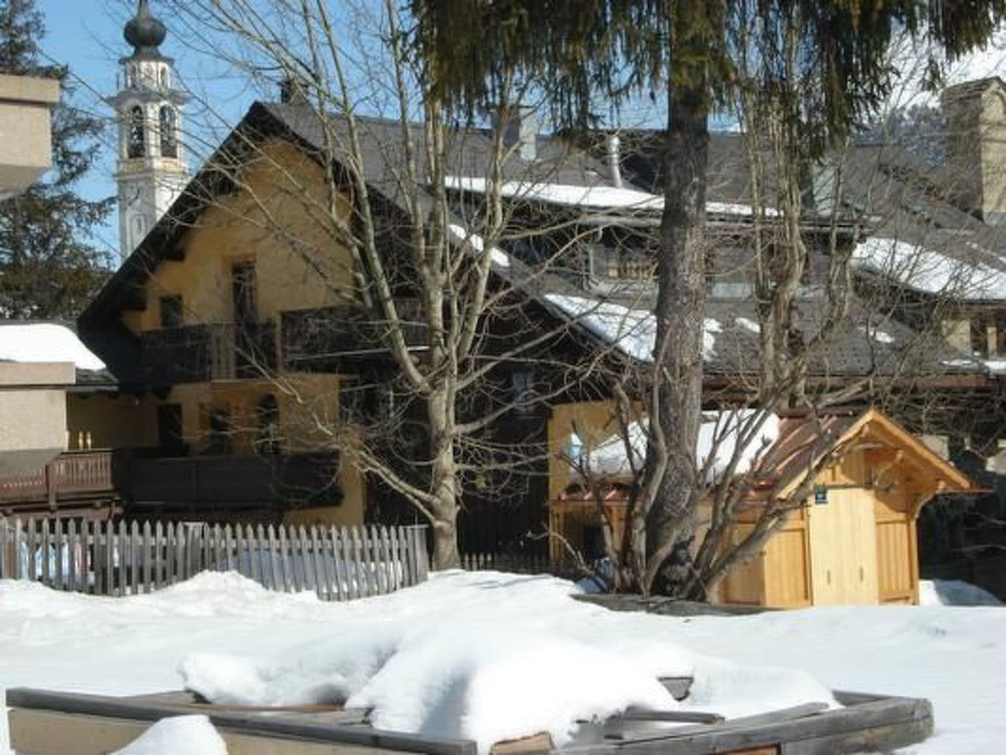 Gallery Image 18