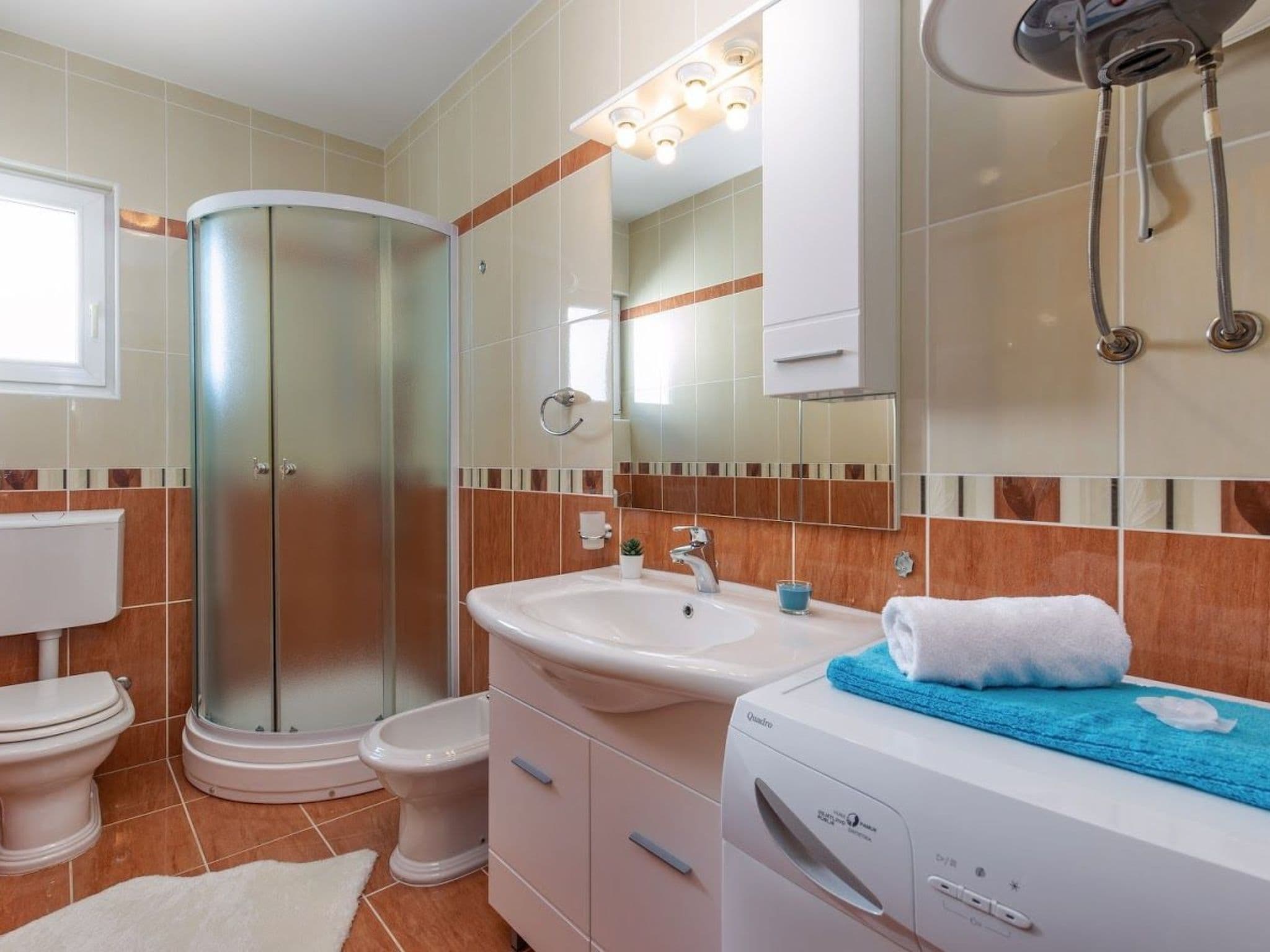 Bathroom / Wellness