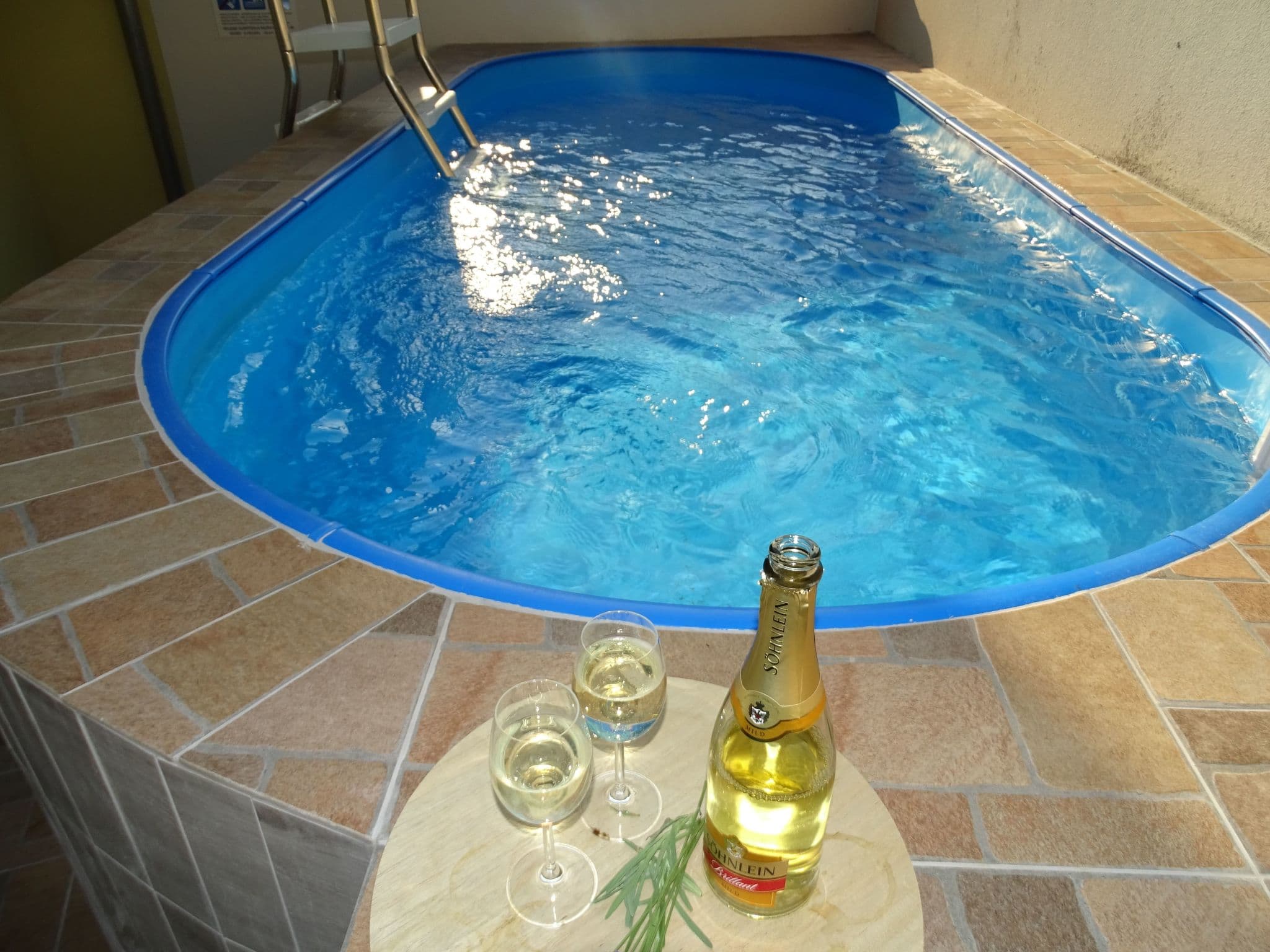Pool Indoor