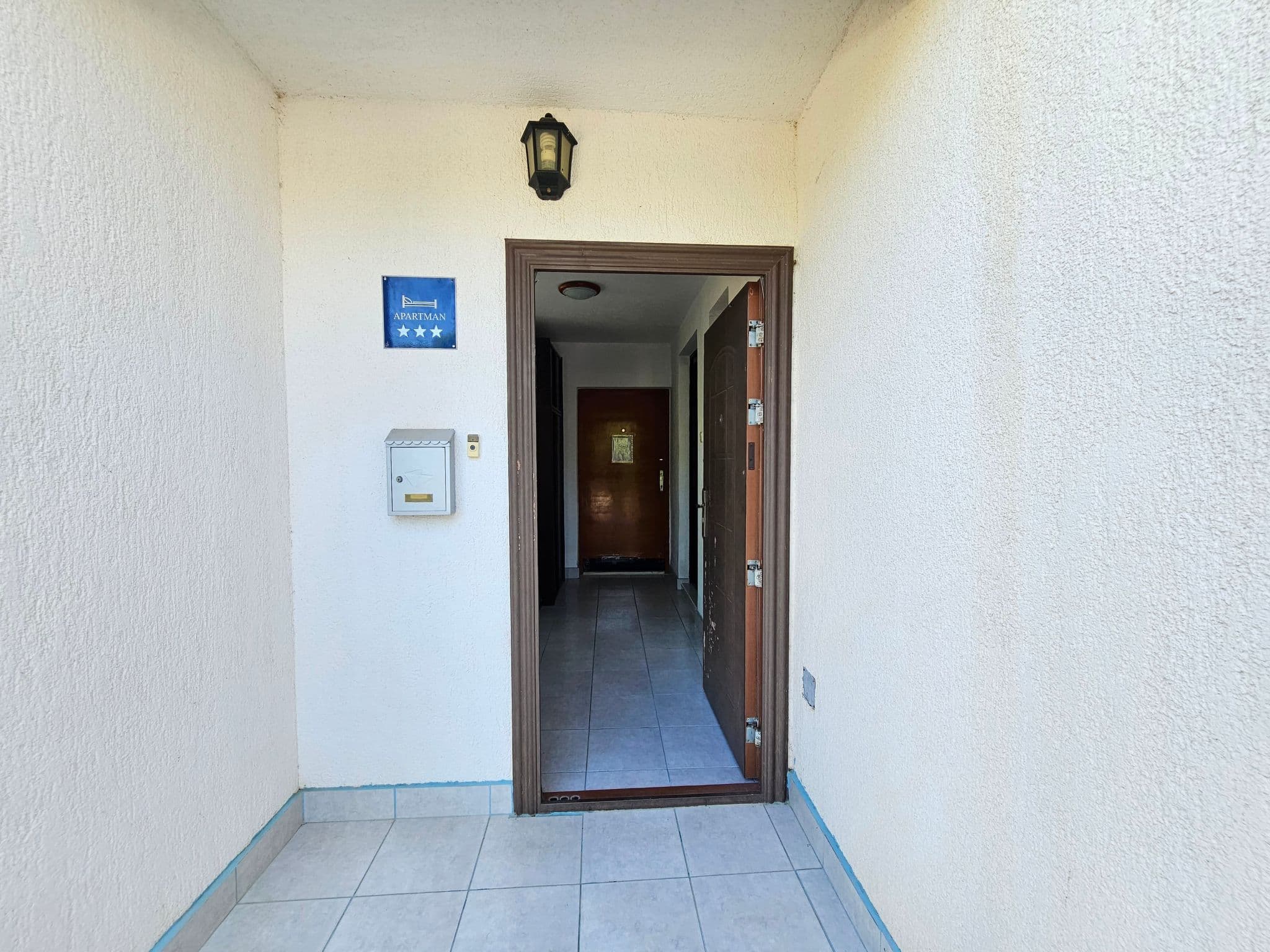 Gallery Image 19