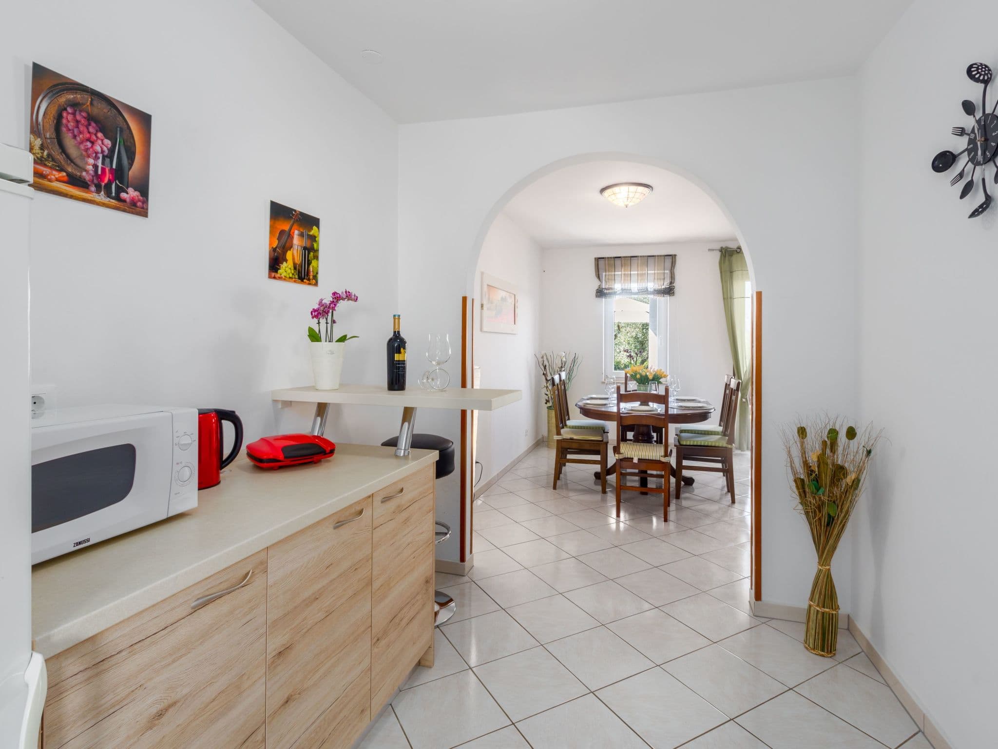 Kitchen / Dining Room