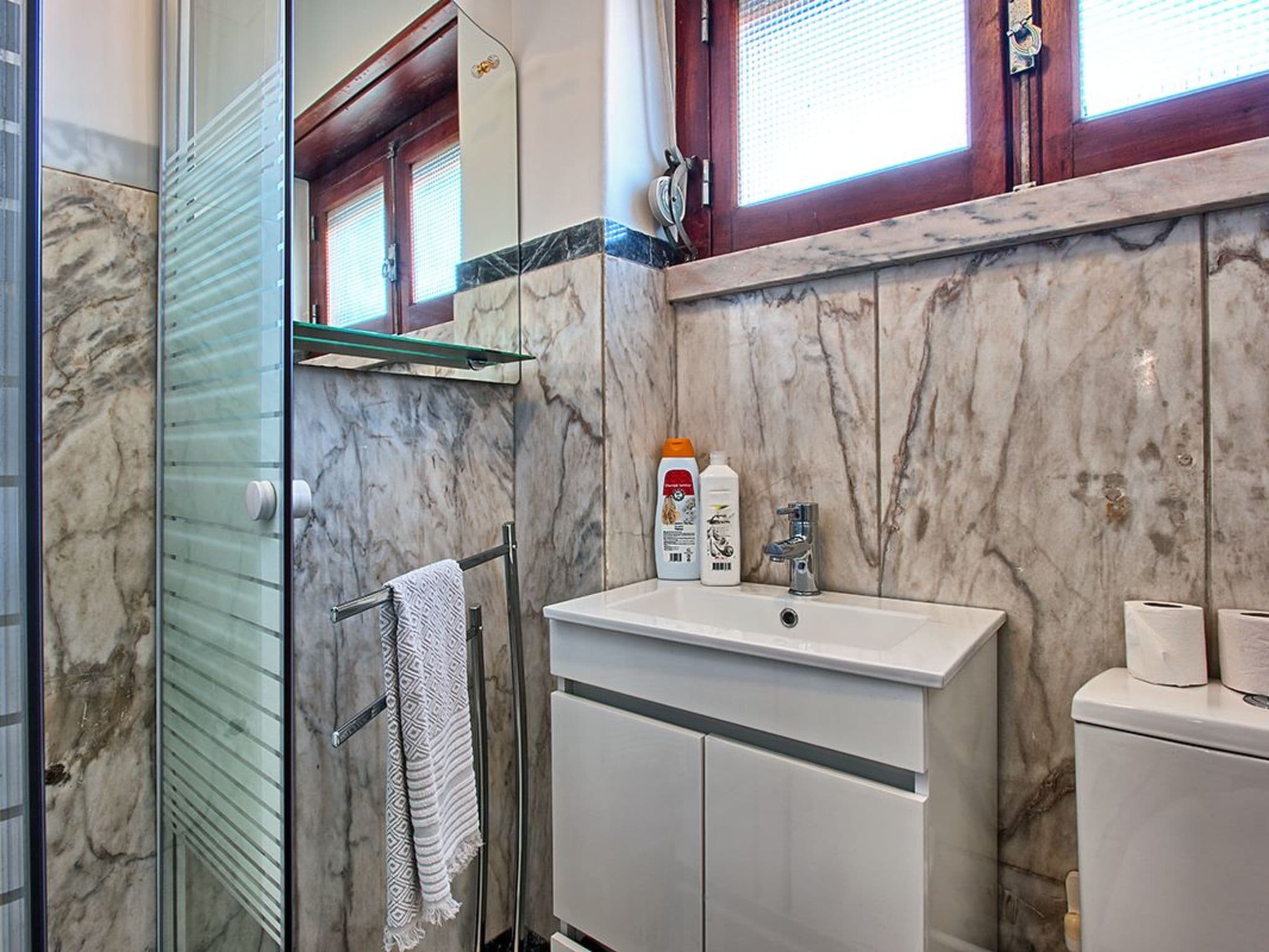 Bathroom / Wellness