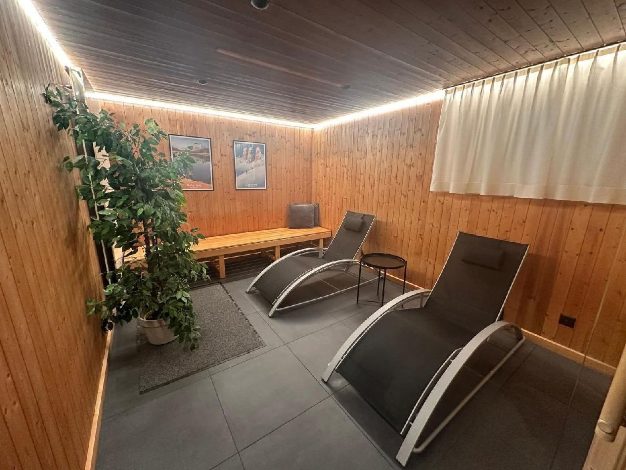 Gallery Image 19