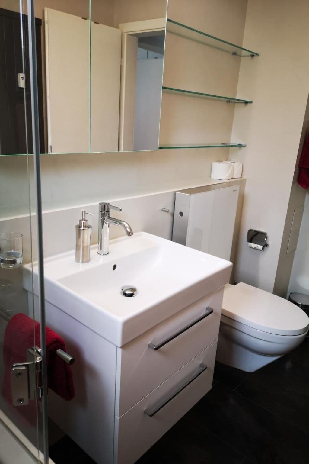 Bathroom / Wellness