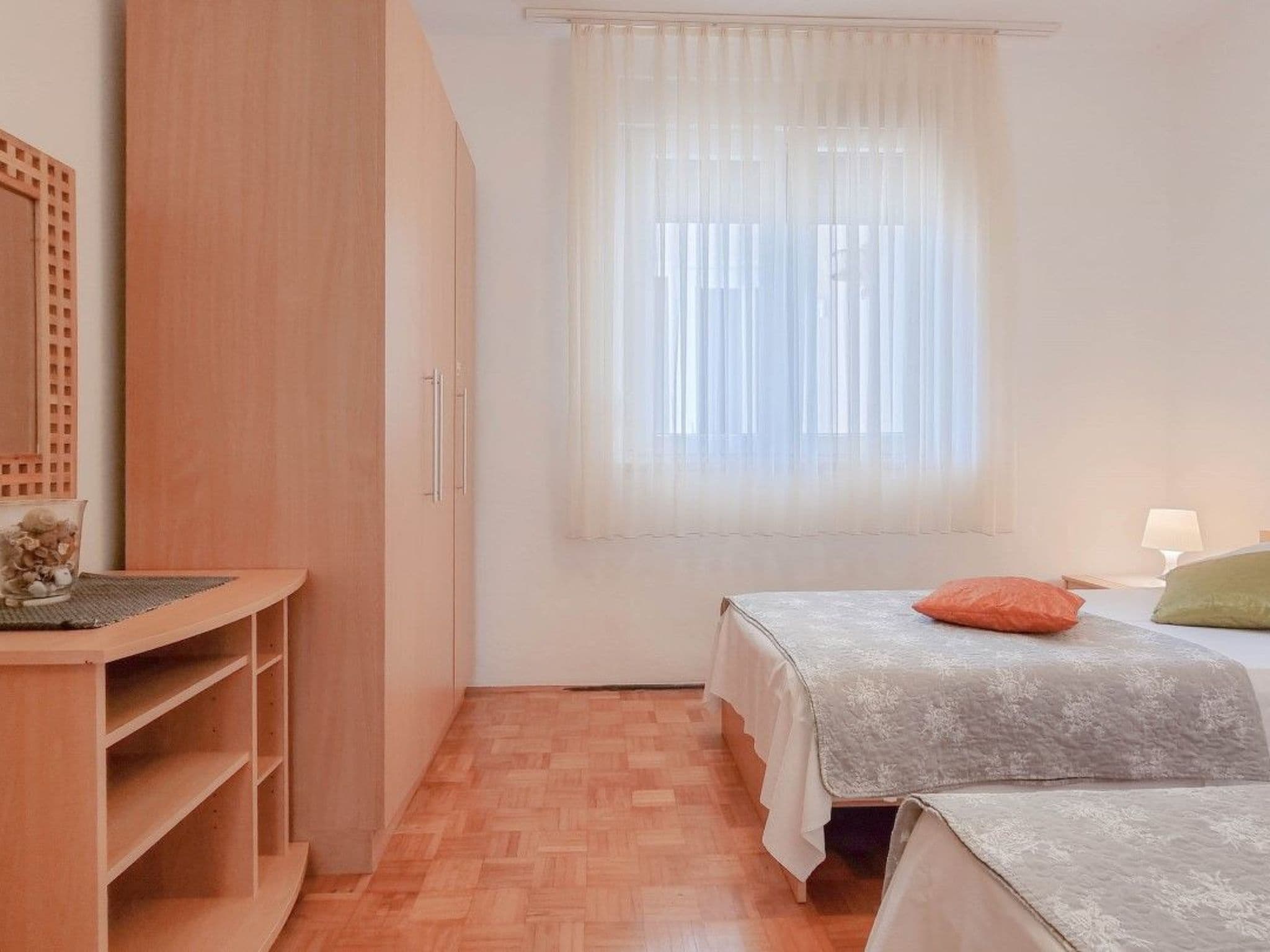 Gallery Image 19