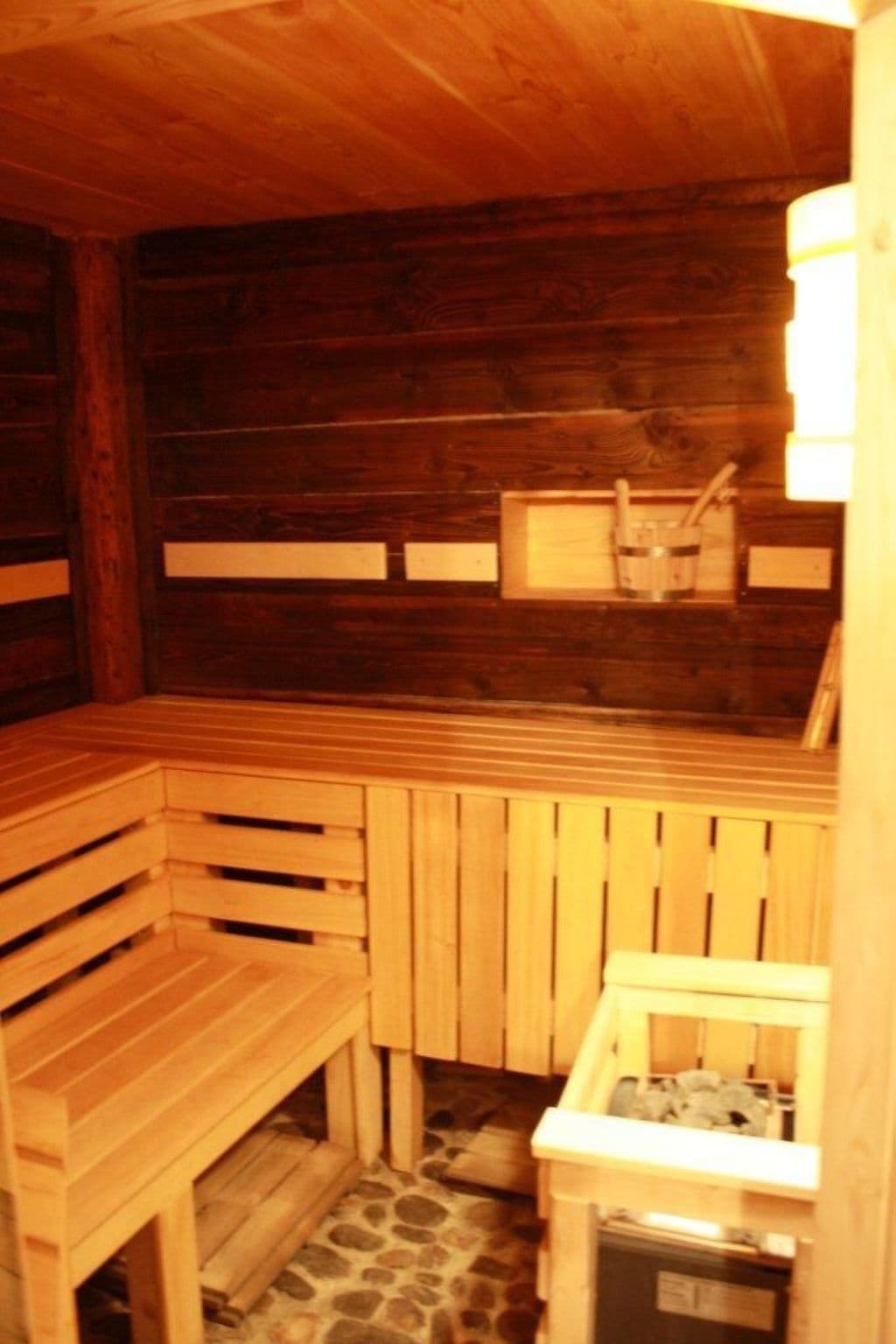 Gallery Image 16