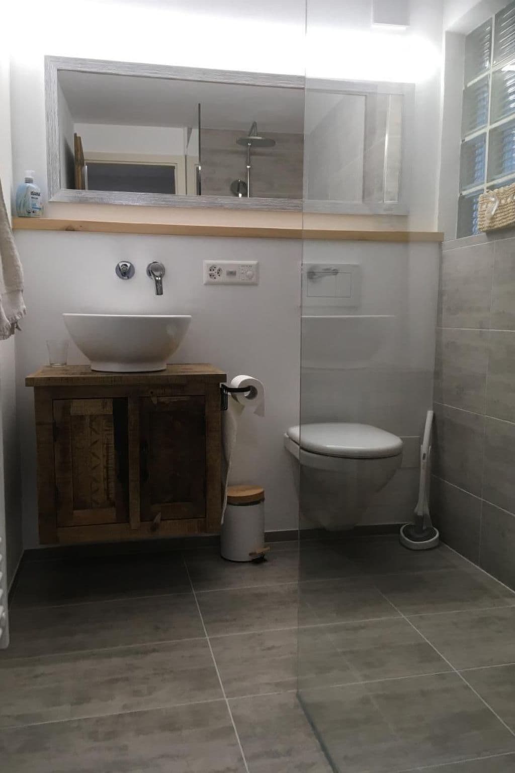 Gallery Image 7