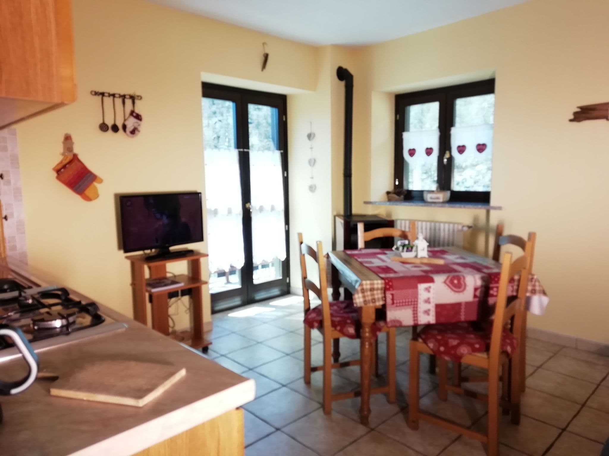 Kitchen / Dining Room
