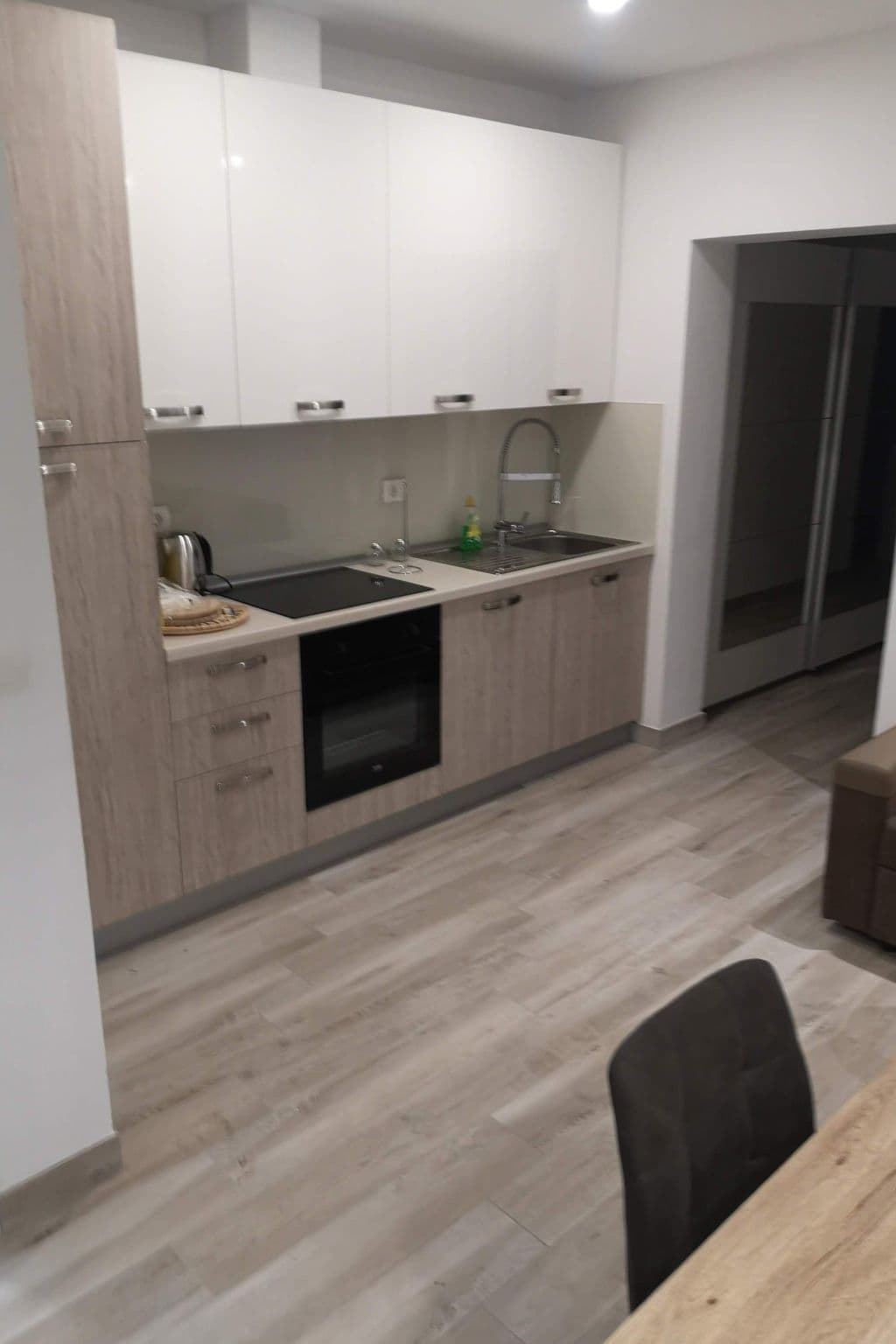 Gallery Image 13