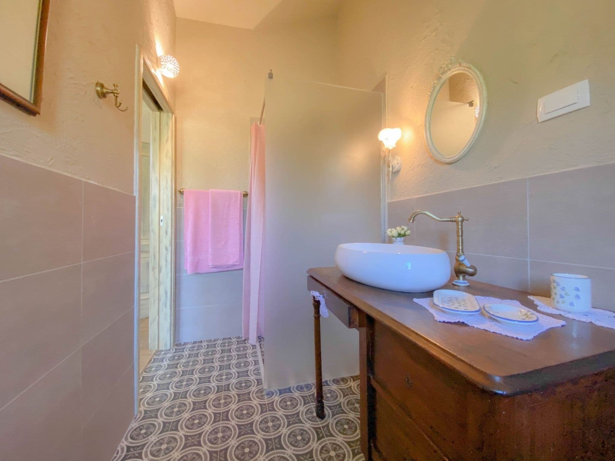 Bathroom / Wellness