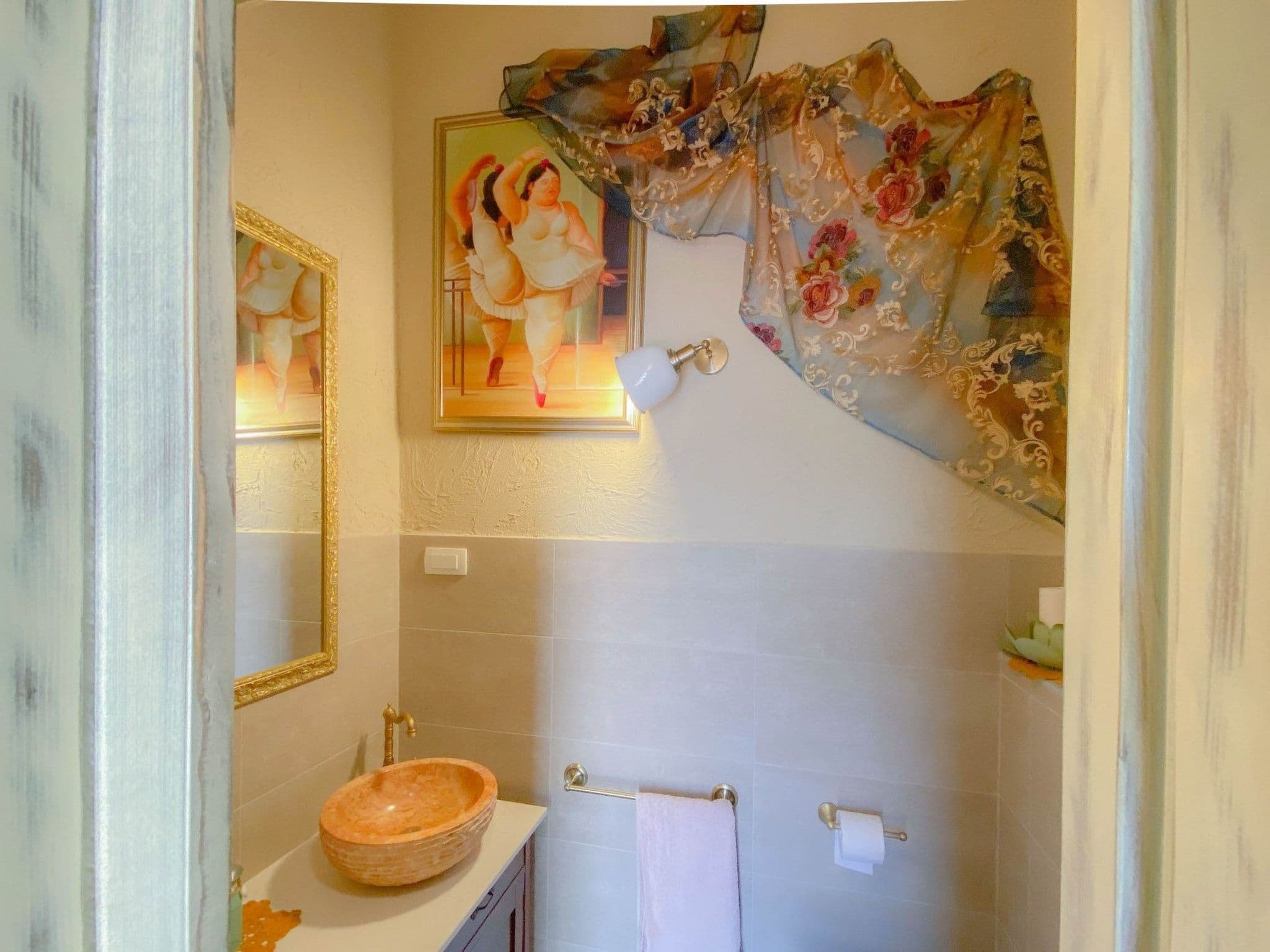 Bathroom / Wellness