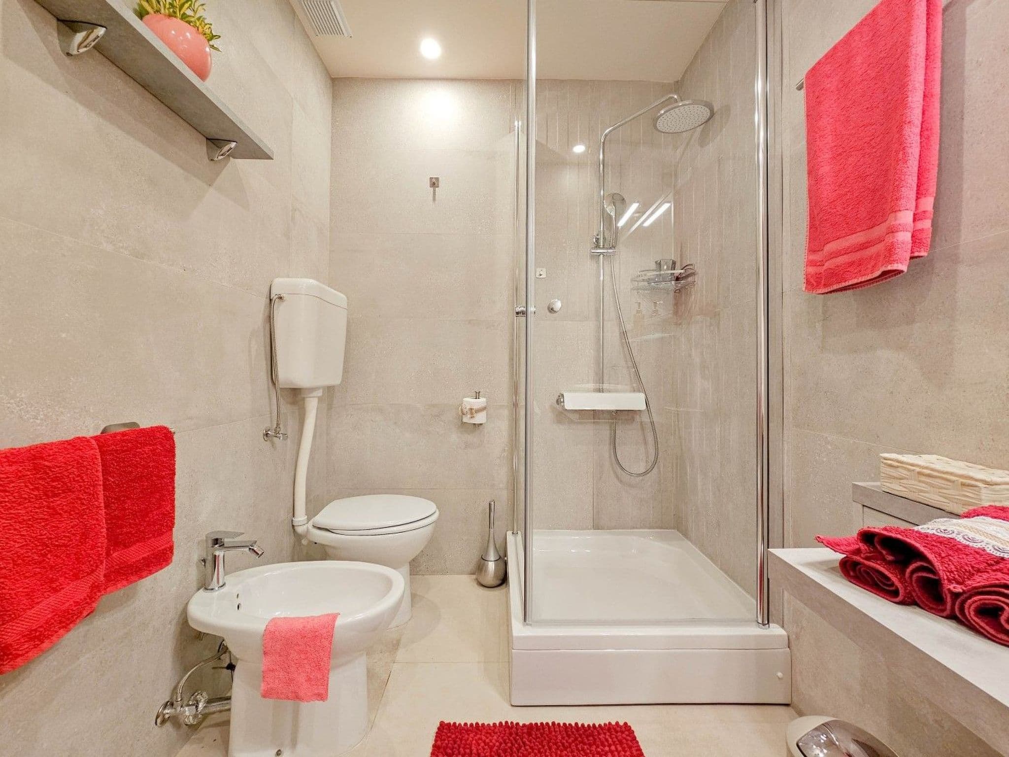 Bathroom / Wellness