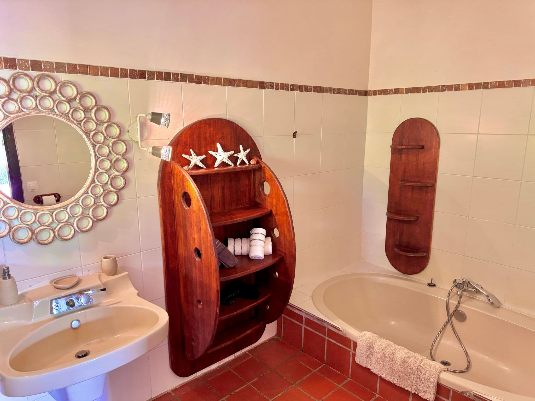 Bathroom / Wellness