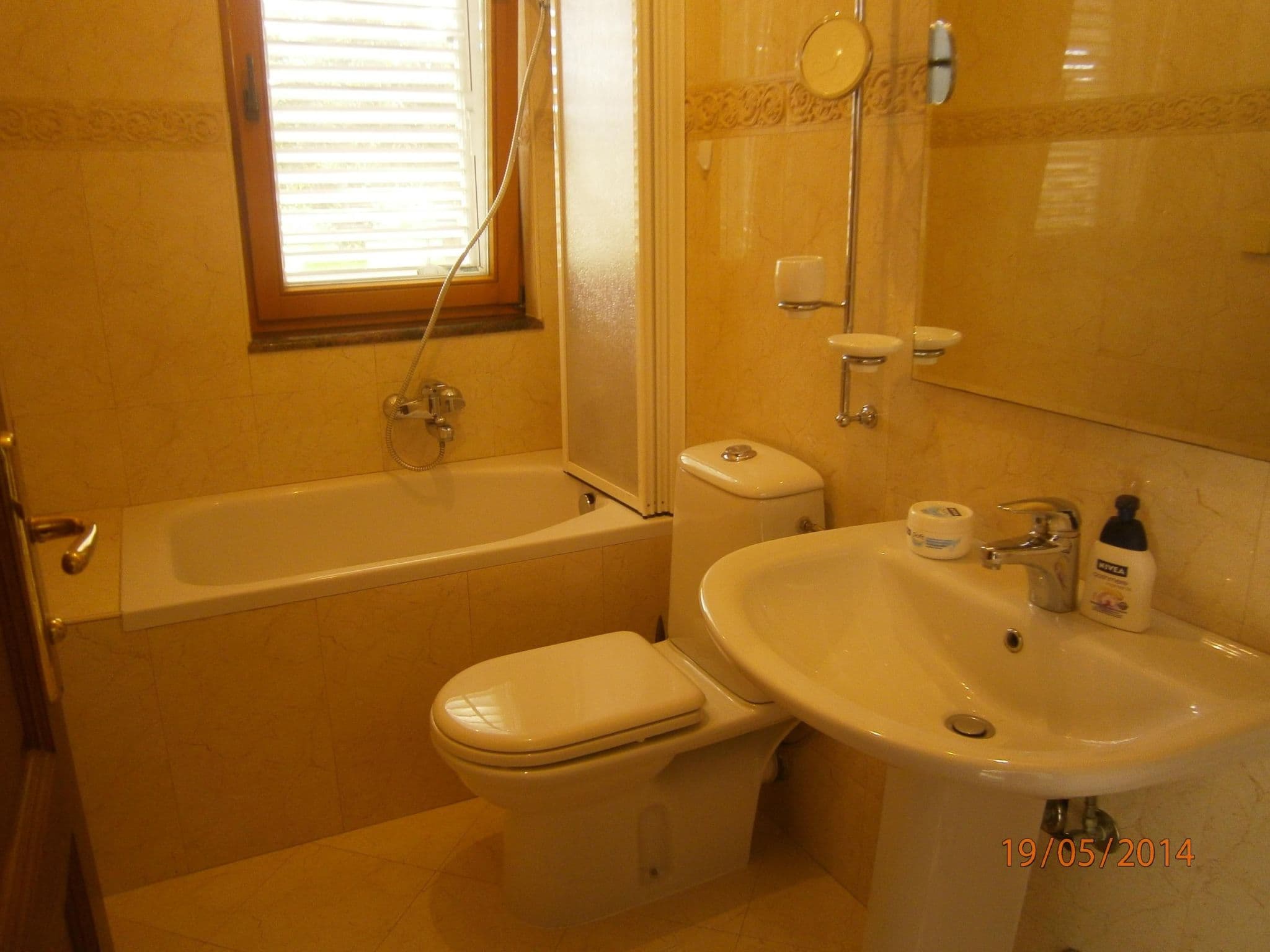 Gallery Image 10