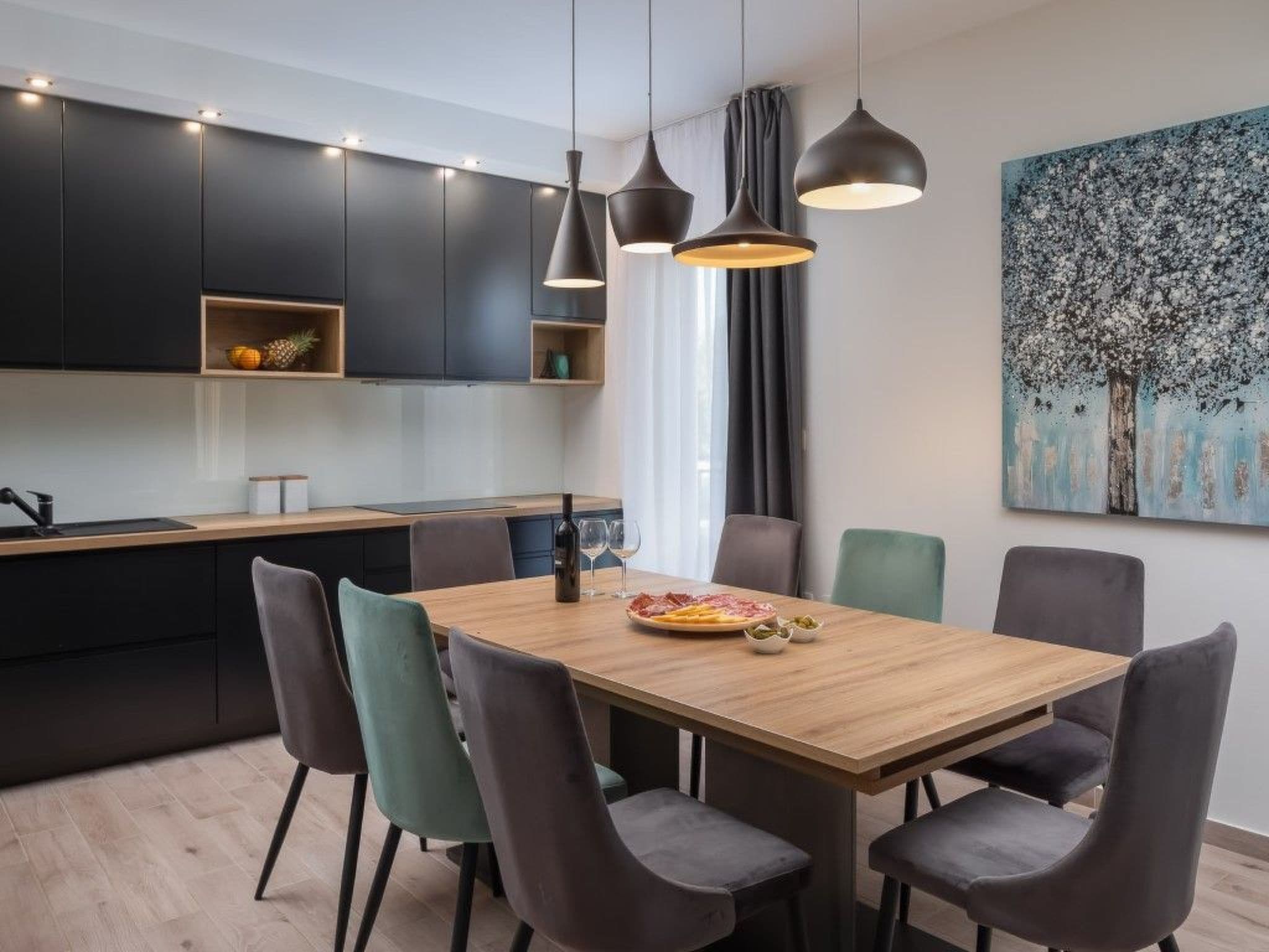 Kitchen / Dining Room