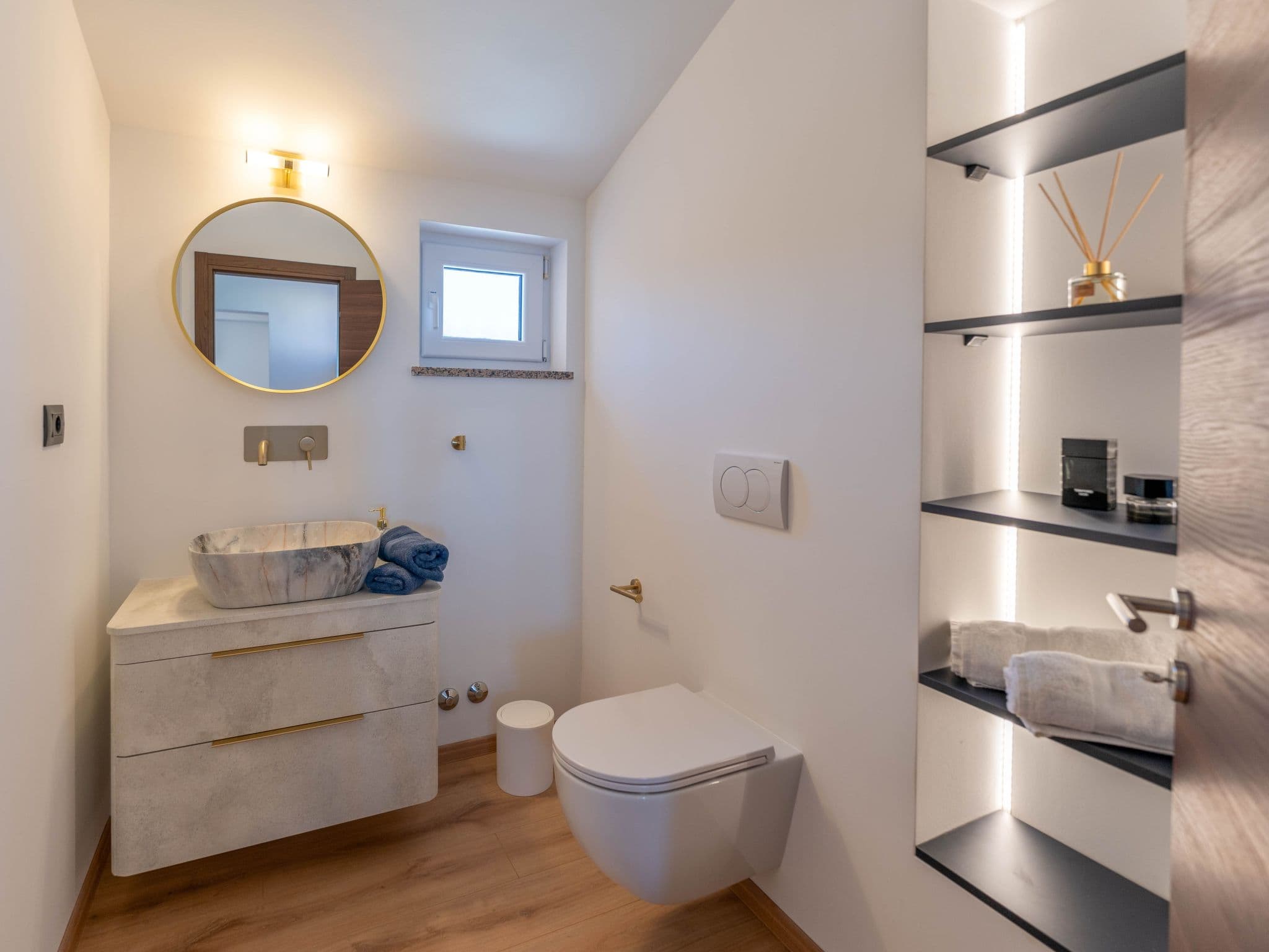 Bathroom / Wellness