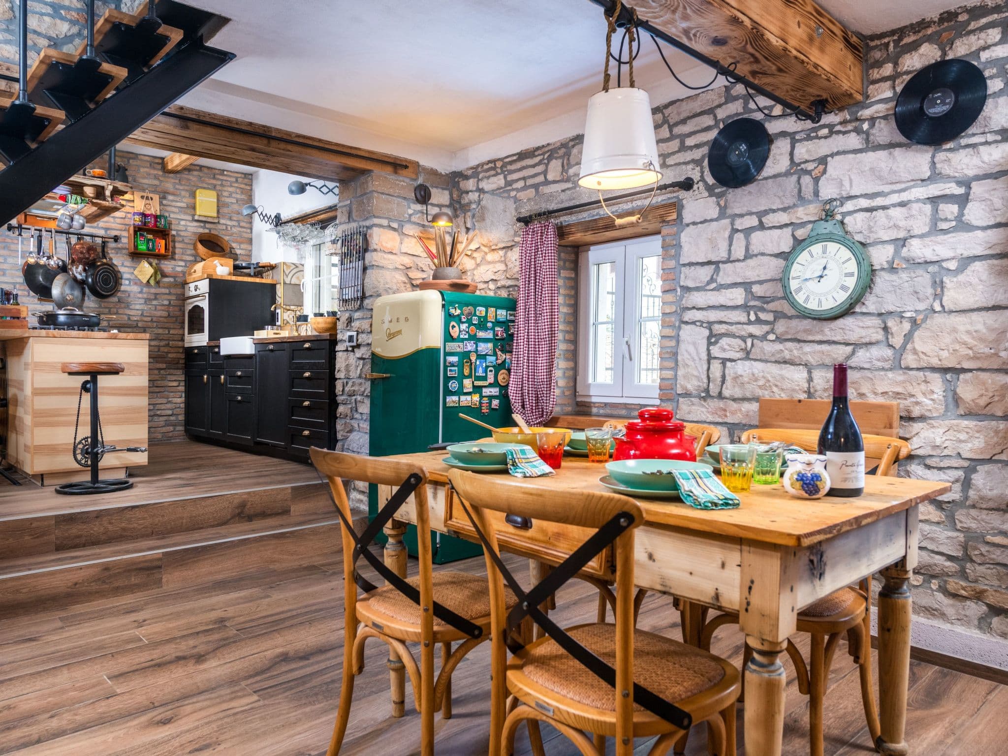 Kitchen / Dining Room