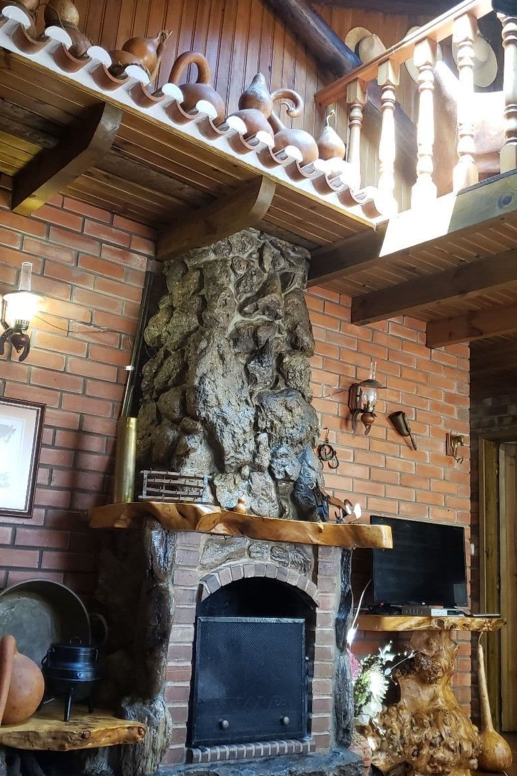 Gallery Image 16