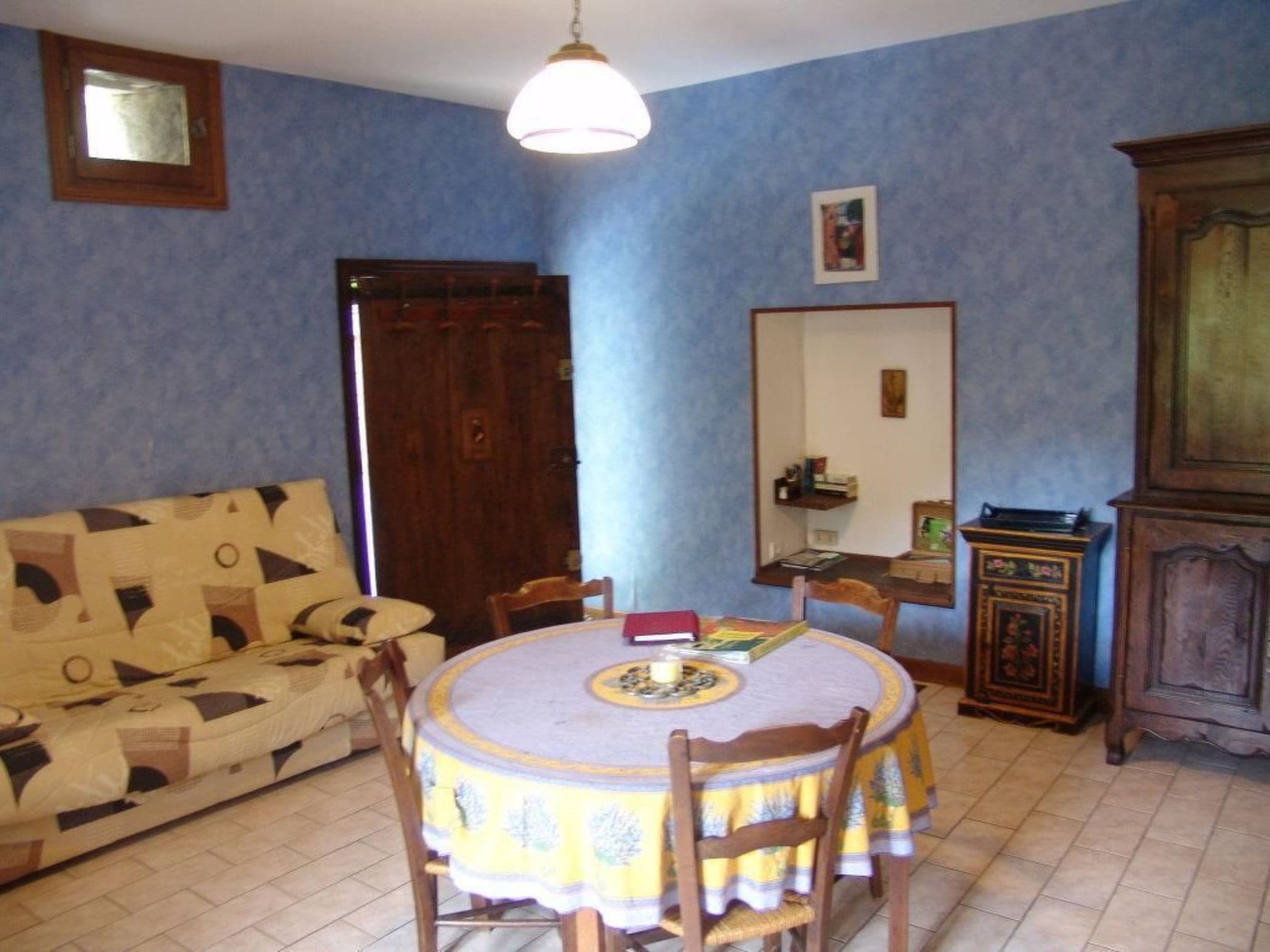 Gallery Image 13