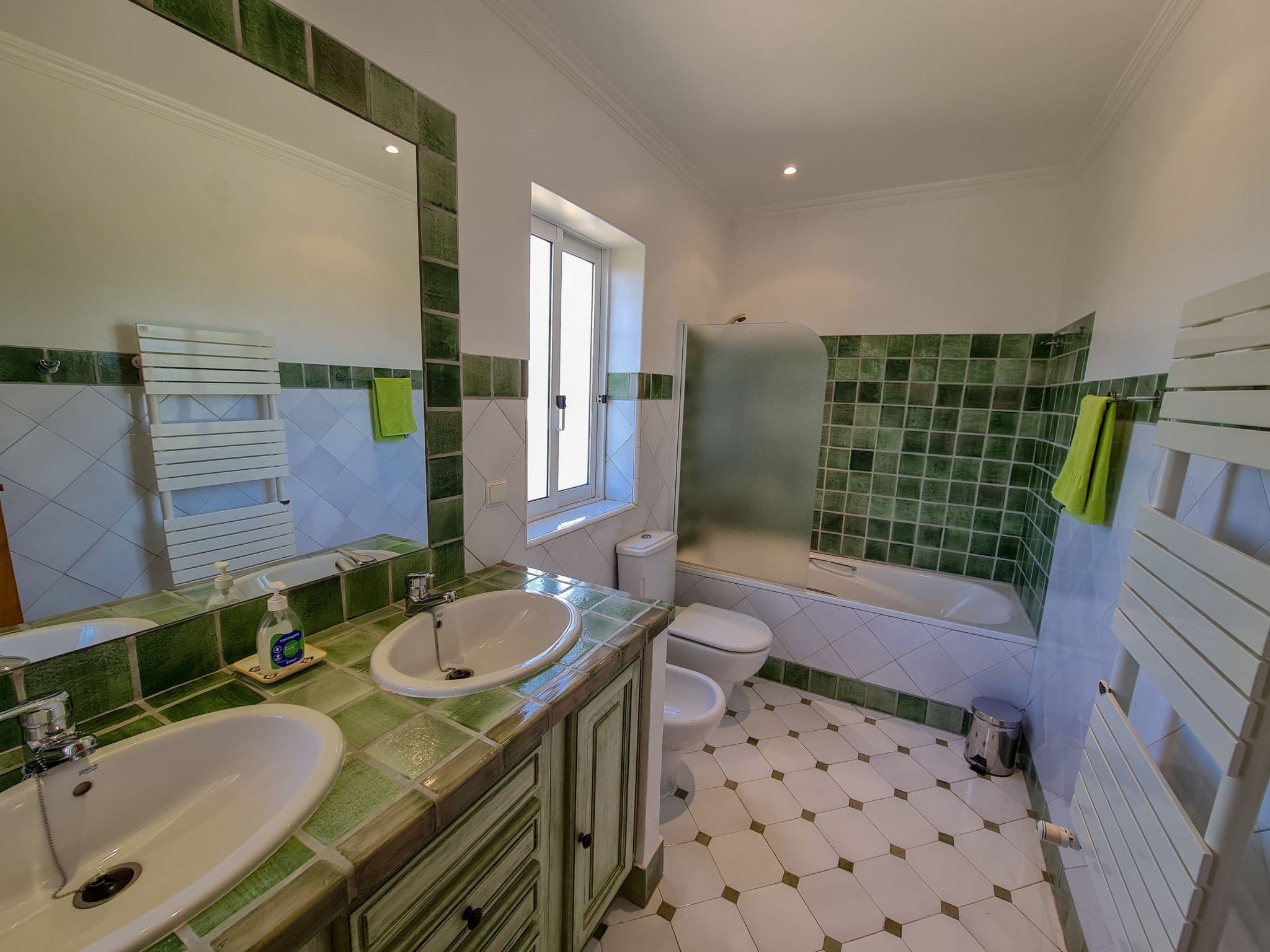Bathroom / Wellness