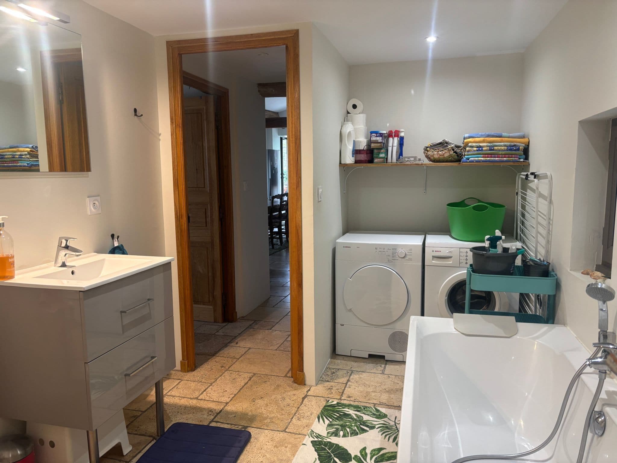 Bathroom / Wellness