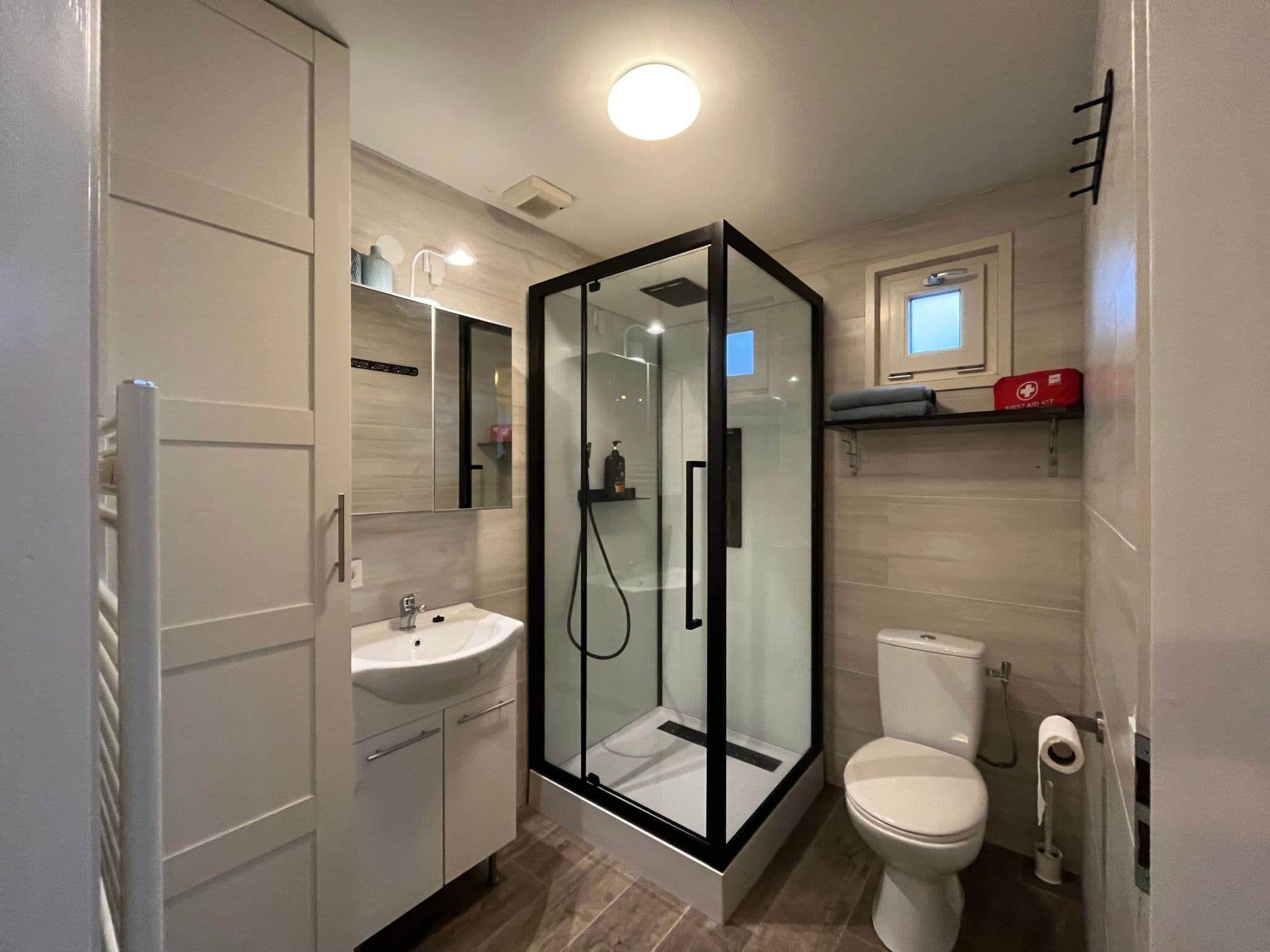 Bathroom / Wellness