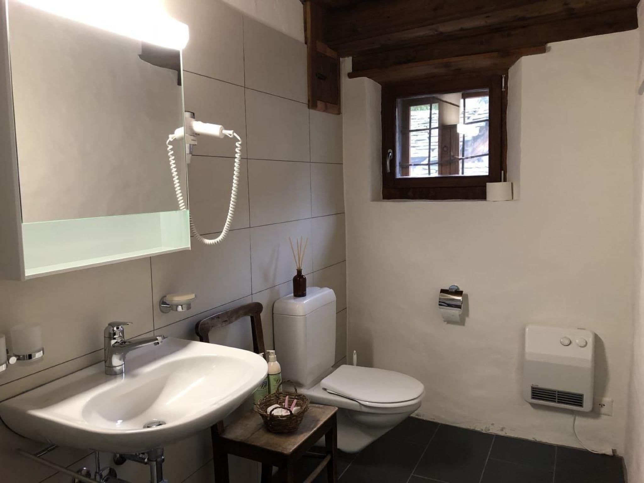 Bathroom / Wellness