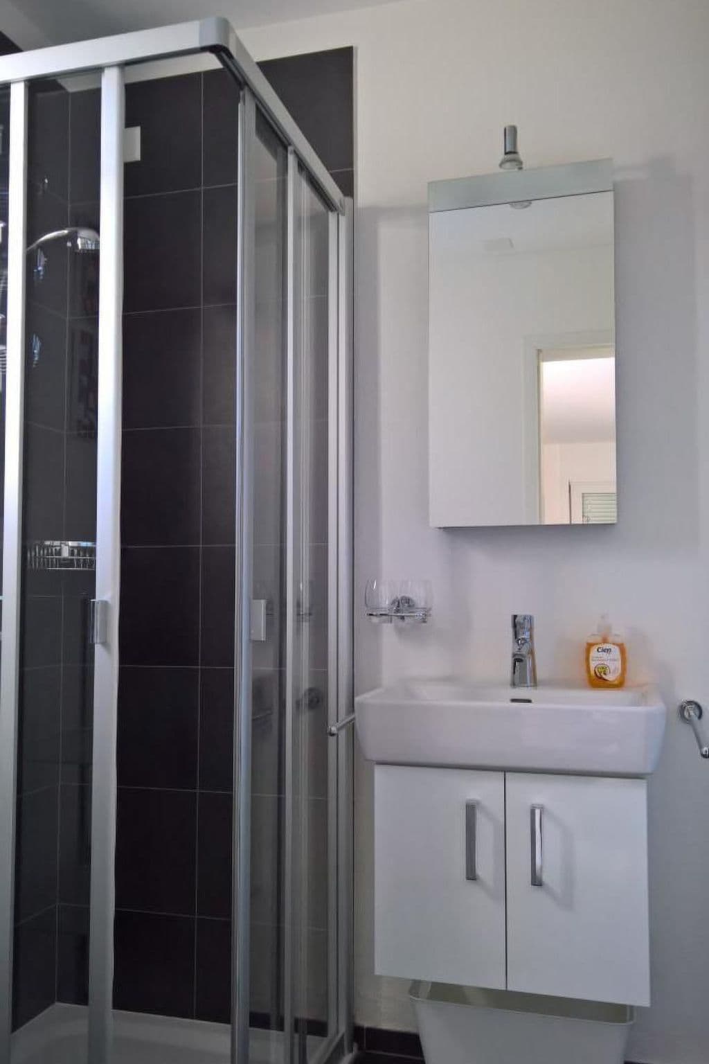 Gallery Image 15
