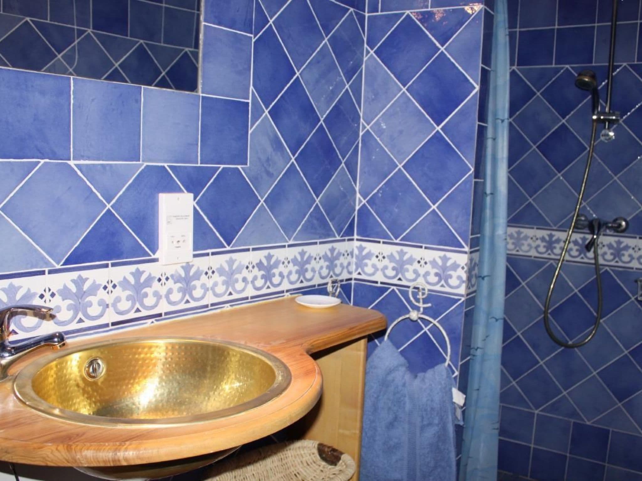 Gallery Image 12