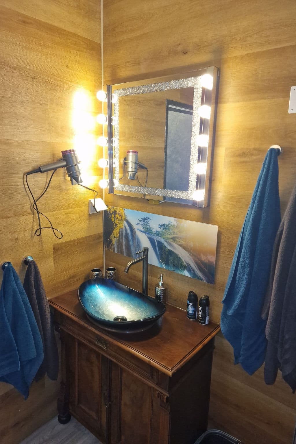 Bathroom / Wellness