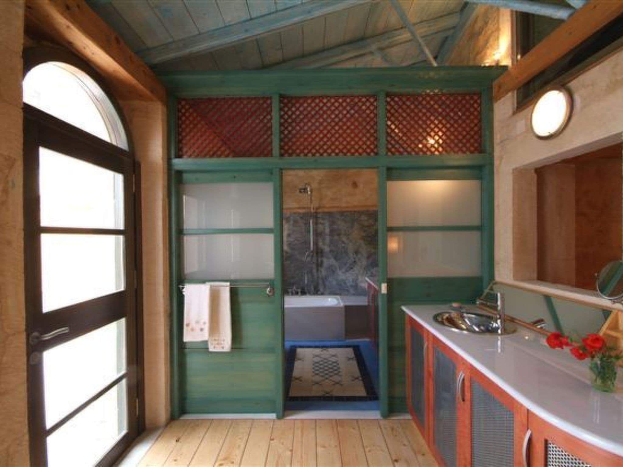 Gallery Image 12