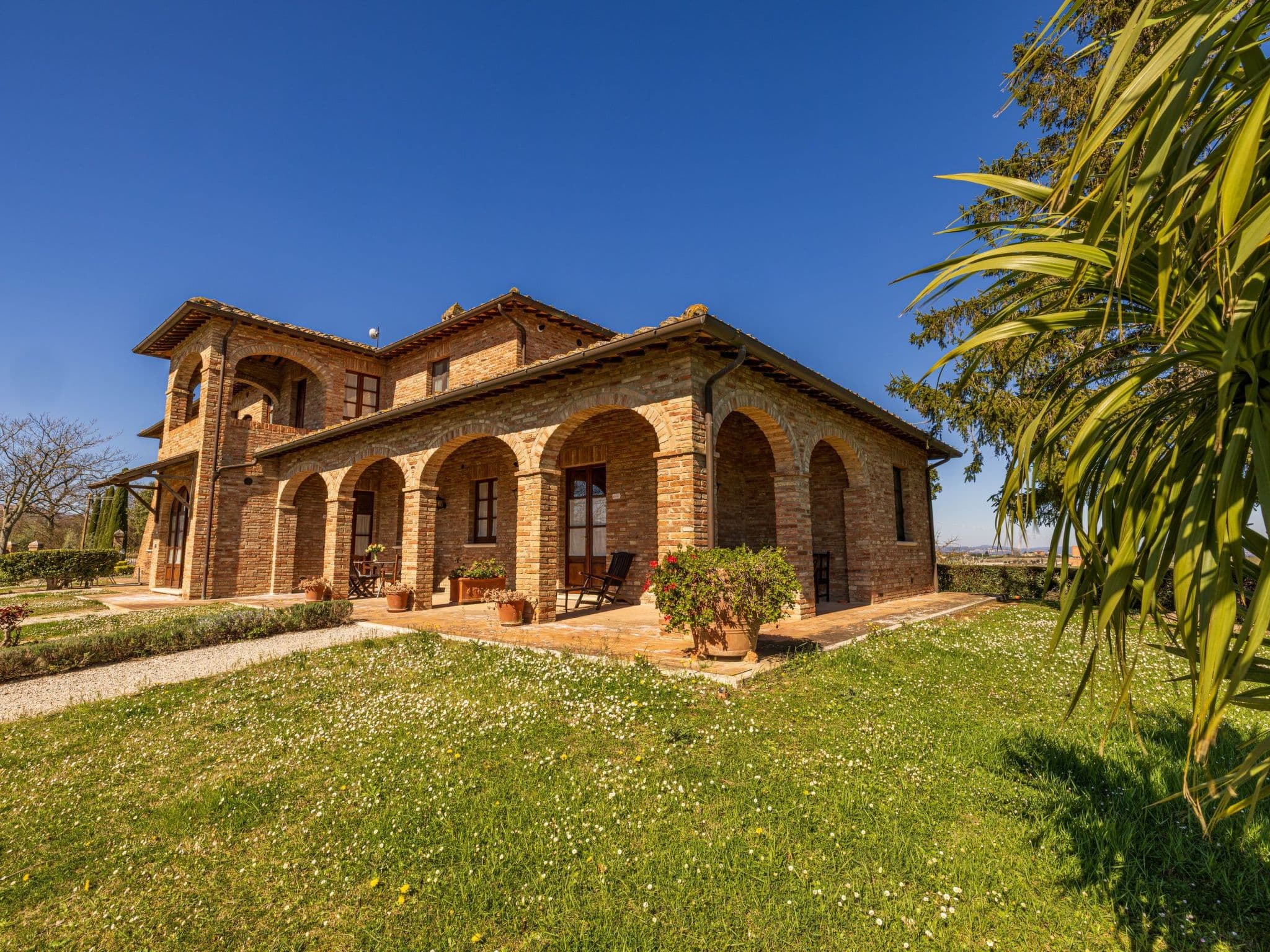 Gallery Image 18