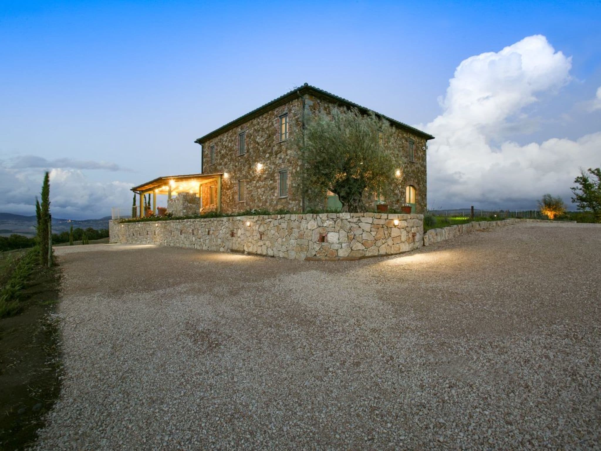 Gallery Image 68